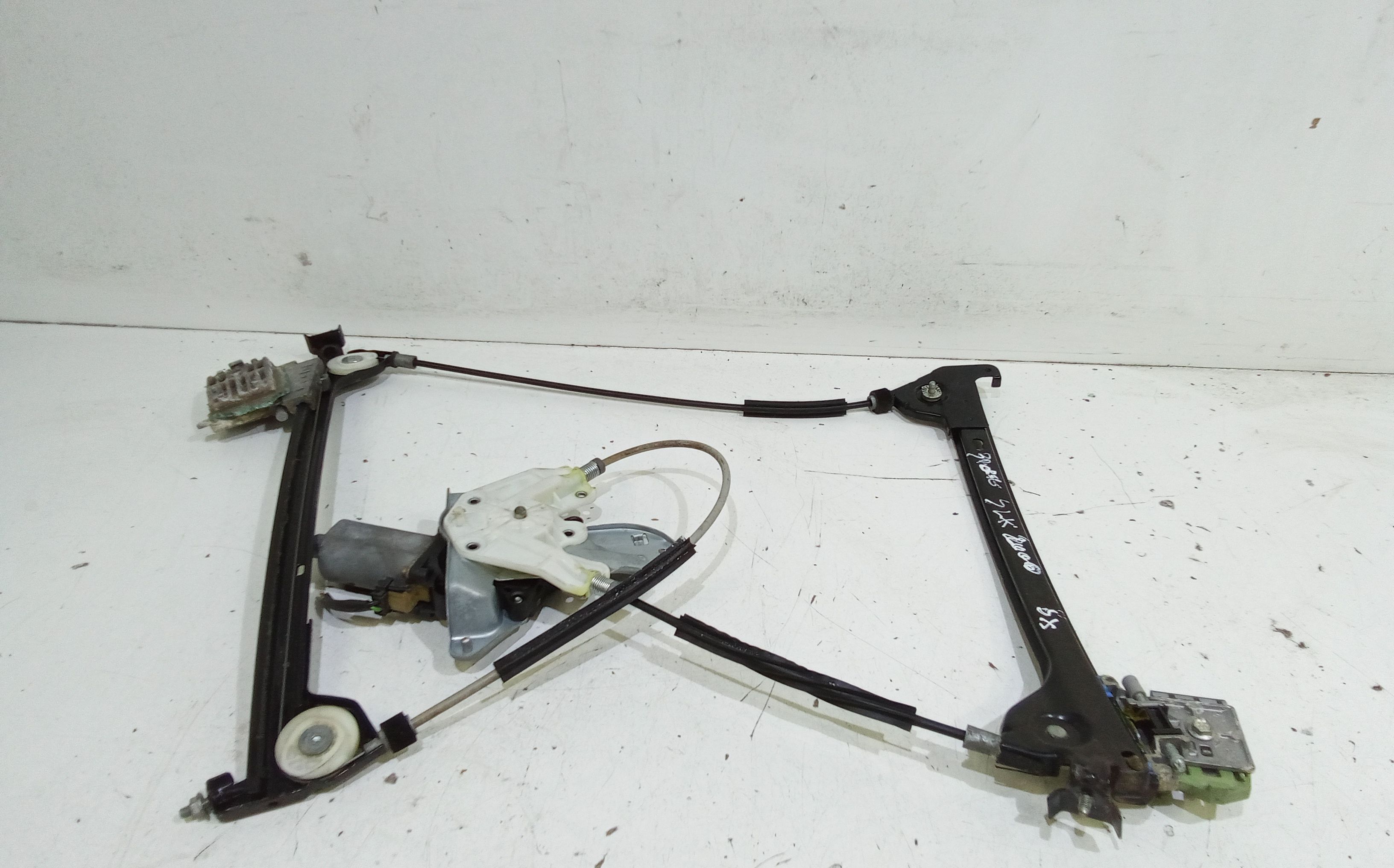 Alzacristallo Porta Ant. Destro Usato