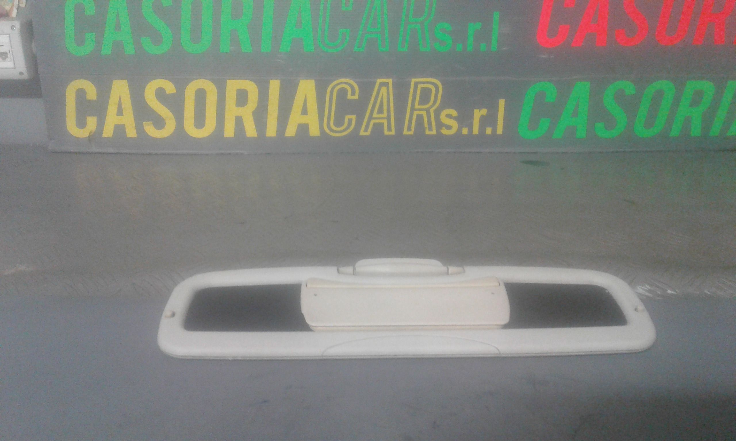 Aletta Parasole Parabrezza Sinistro Q0000705V009C24A00 Usato