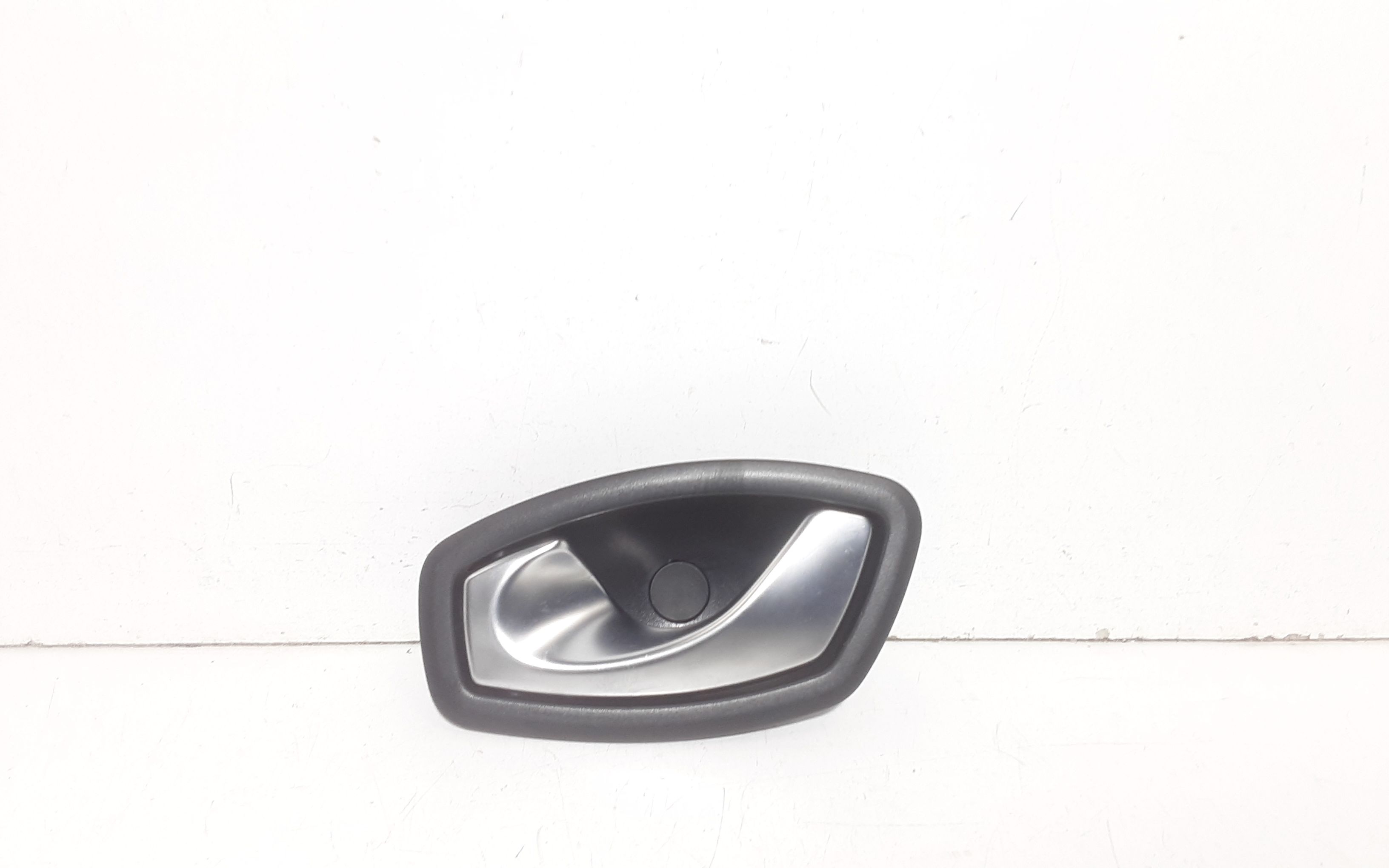 Maniglia Int. Apertura Porta Ant. Sinistro 806716611R Usato