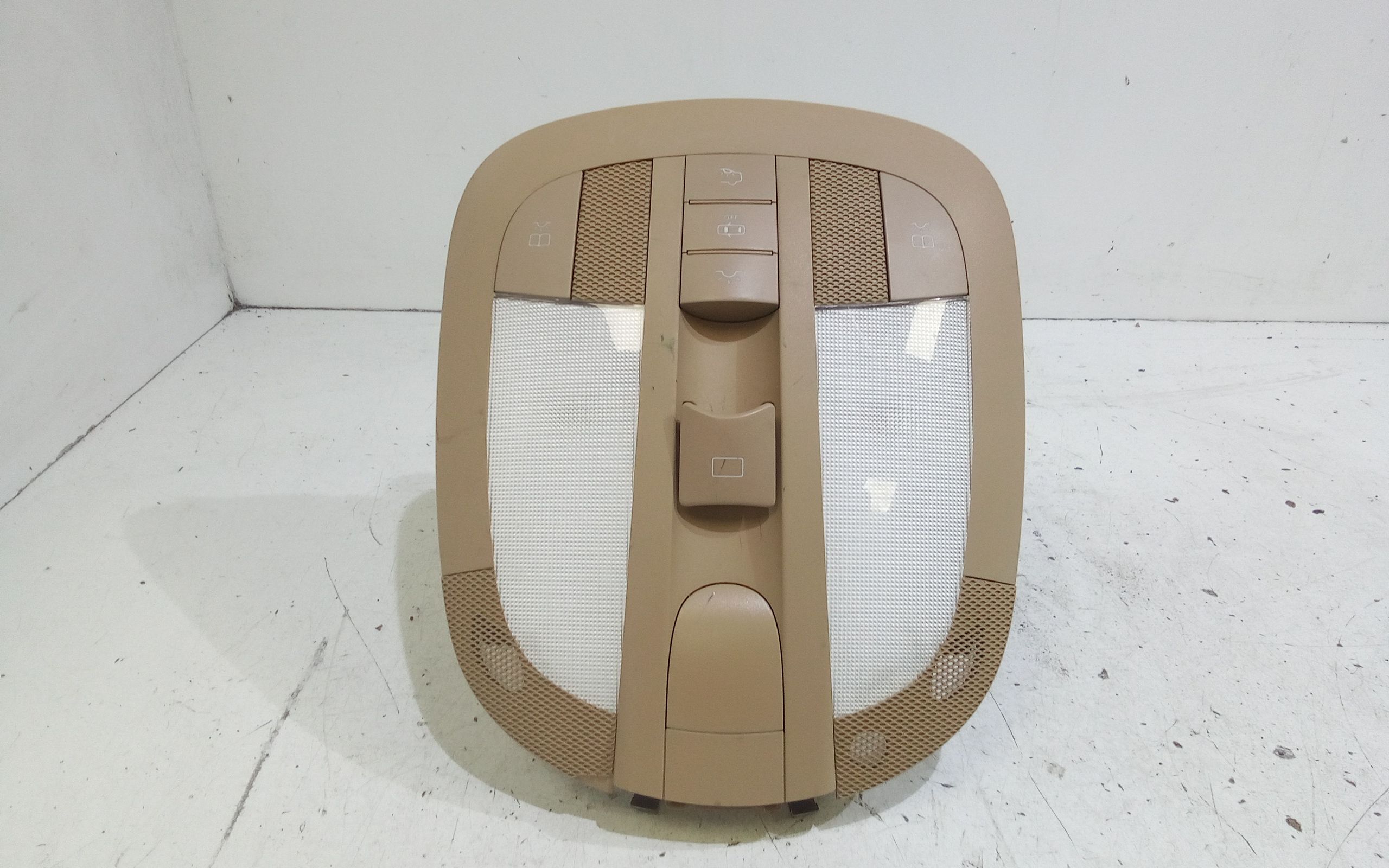 Luce Cortesia Ant. Tetto A16482007859051 Usato