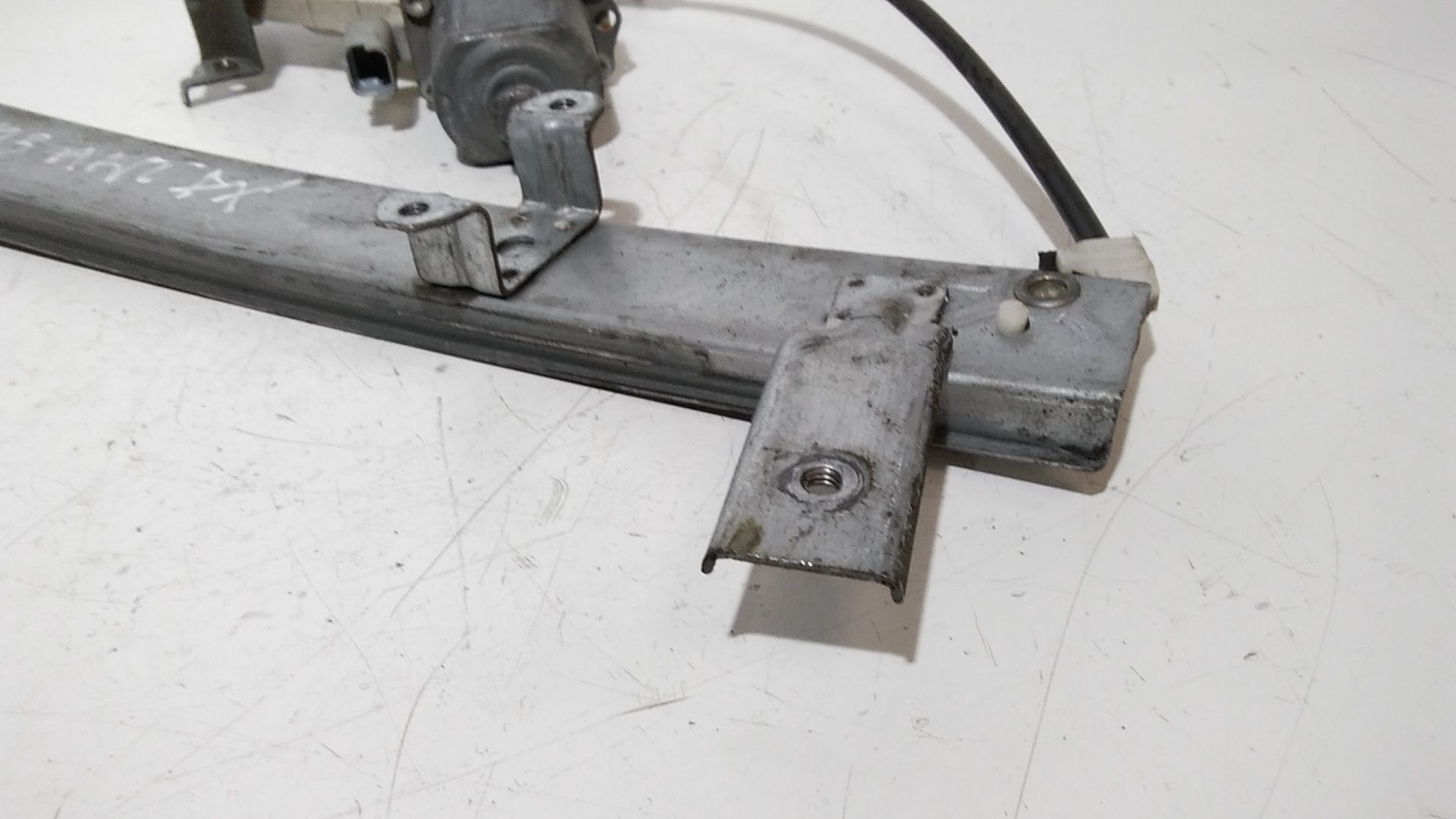 Alzacristallo Porta Ant. Destro Usato