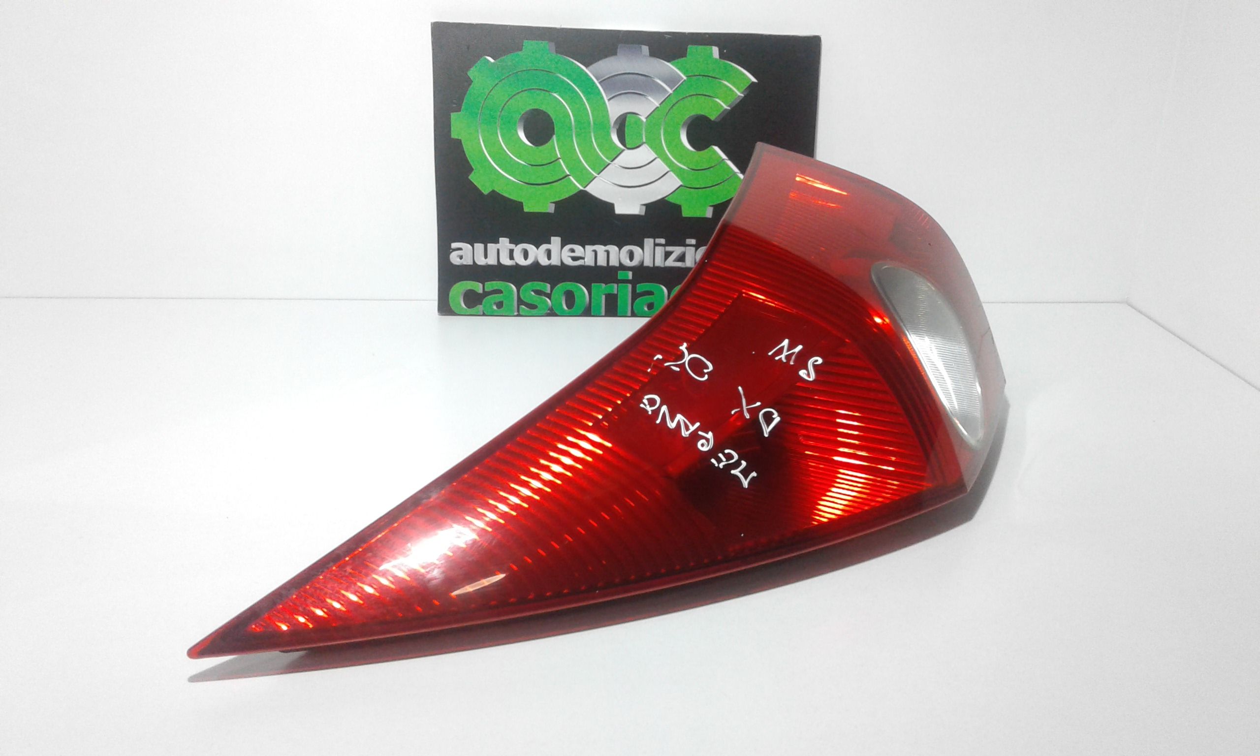 Fanale Post. Destro 8200073237 Usato