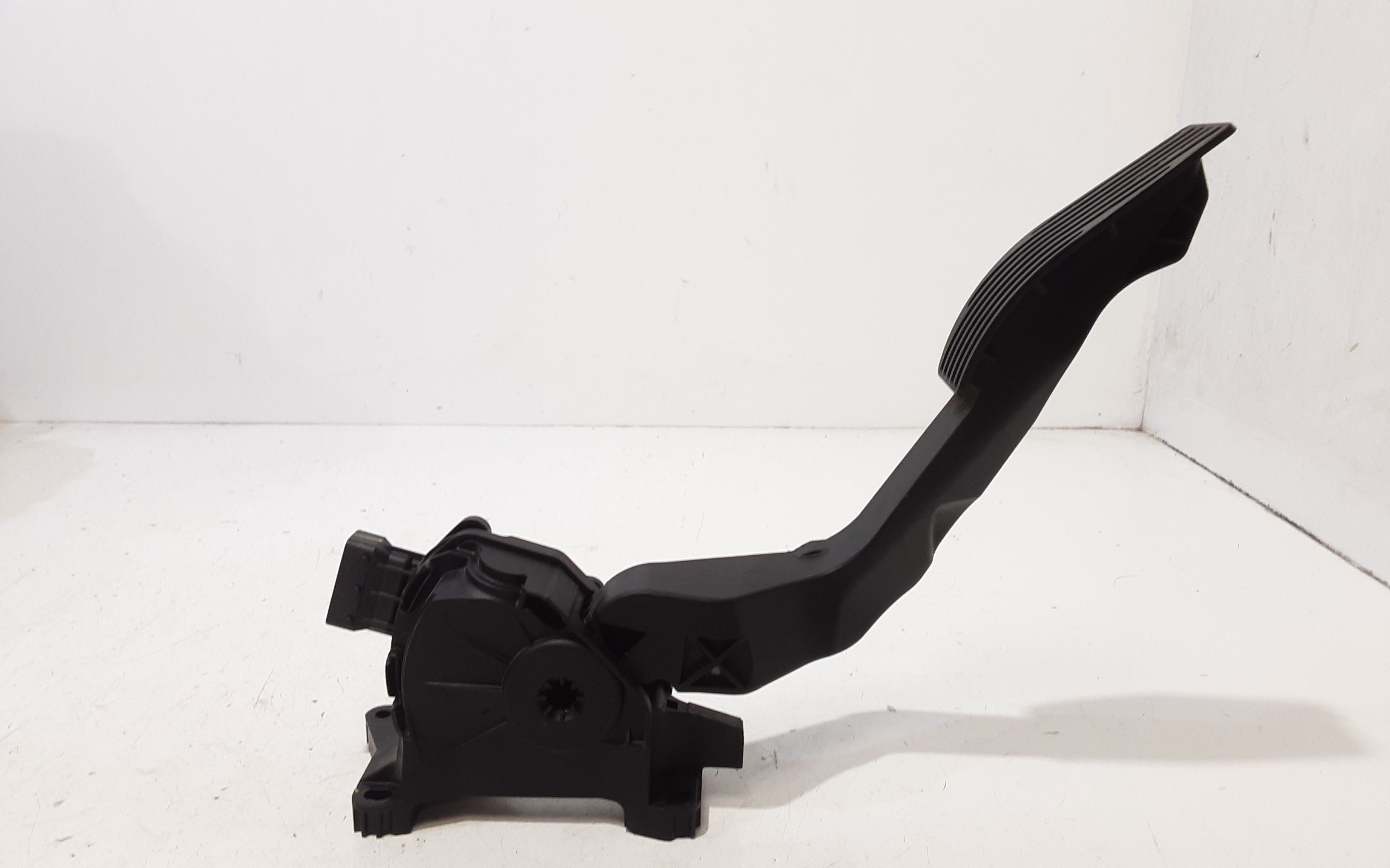 Pedale Acceleratore K68247023AA Usato