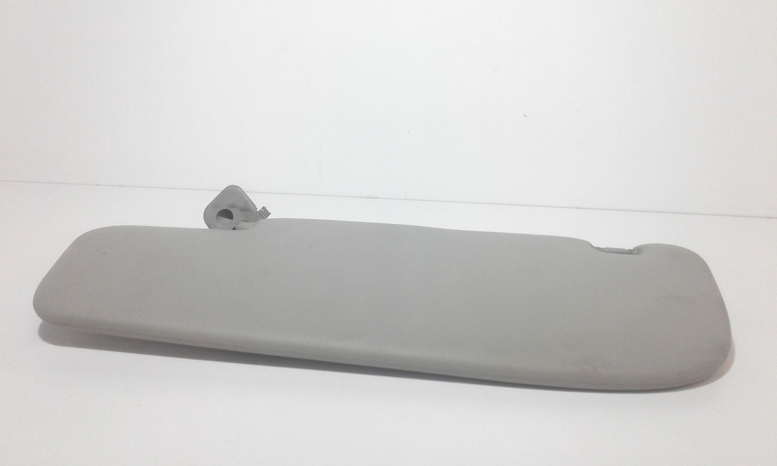 Aletta Parasole Parabrezza Destro 735643881 Usato