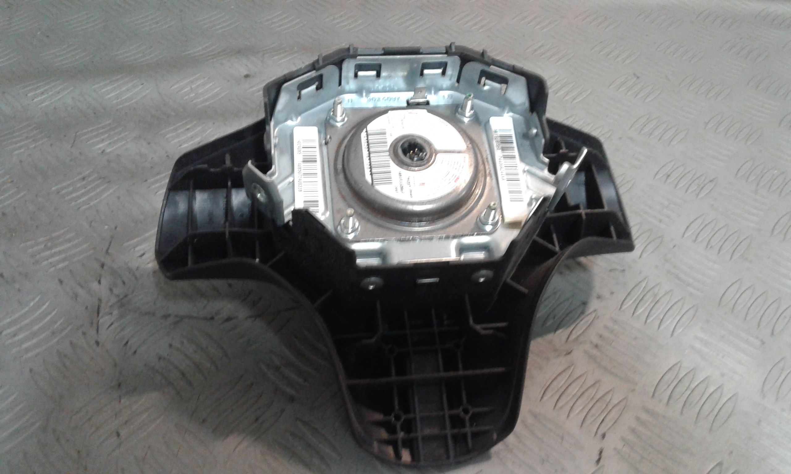 Dispositivo Airbag Lato Guida 7030A217XB Usato