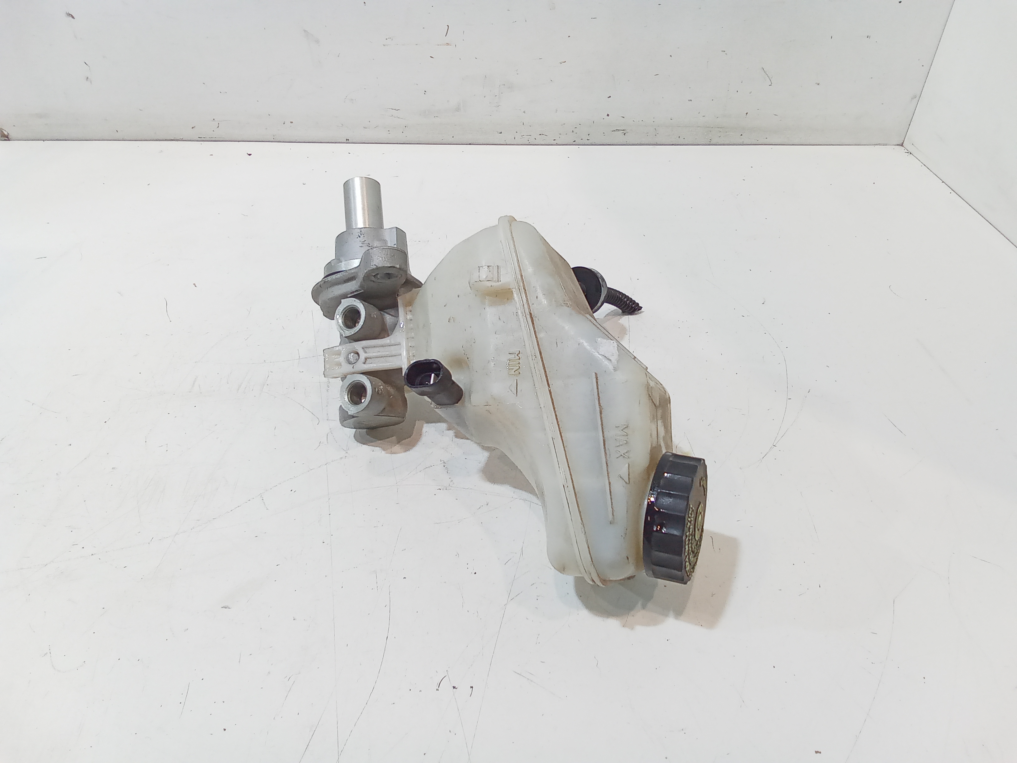 Pompa Comando Freni 39086987 Usato