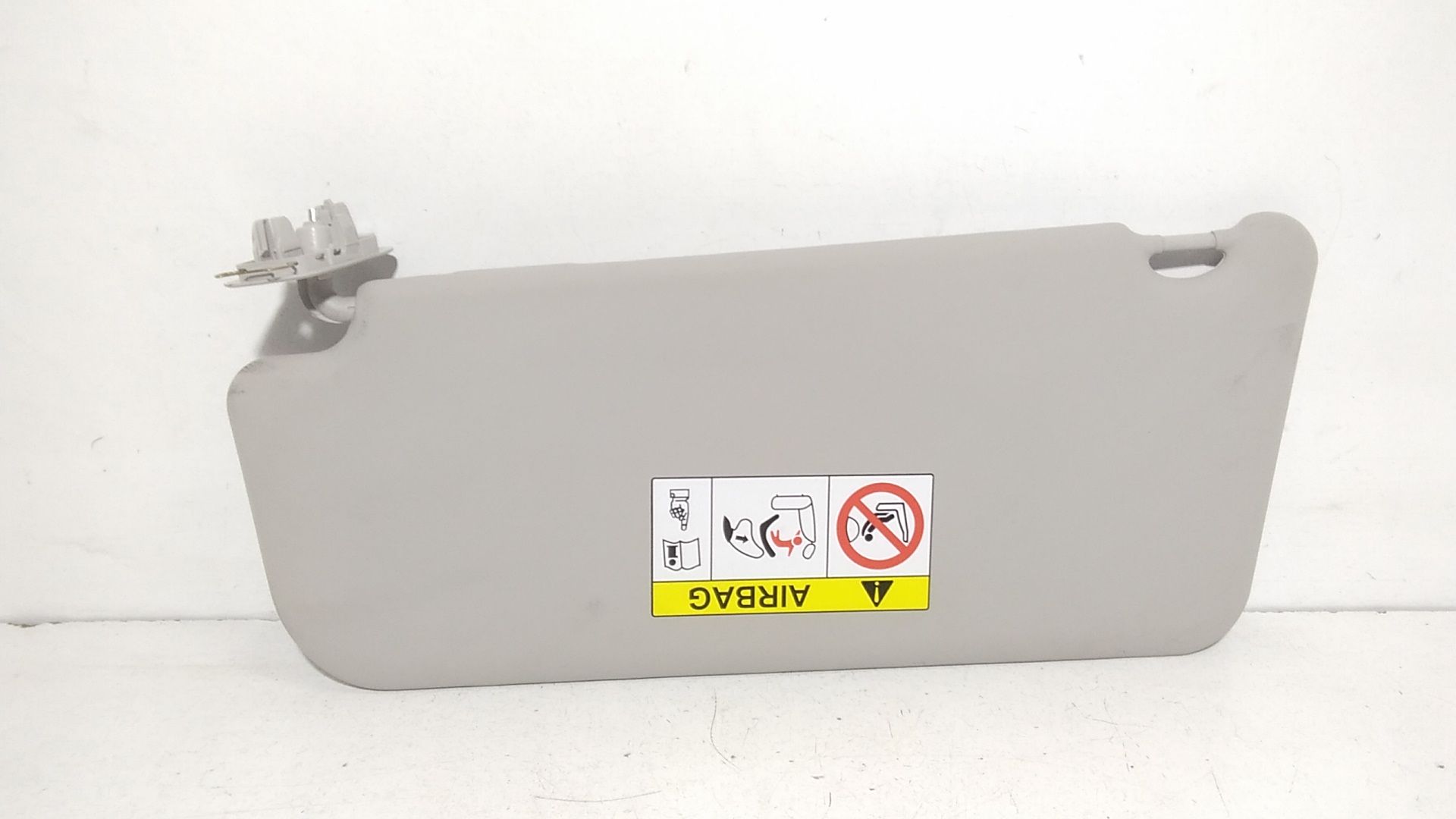 Aletta Parasole Parabrezza Destro 98302507BJ Usato