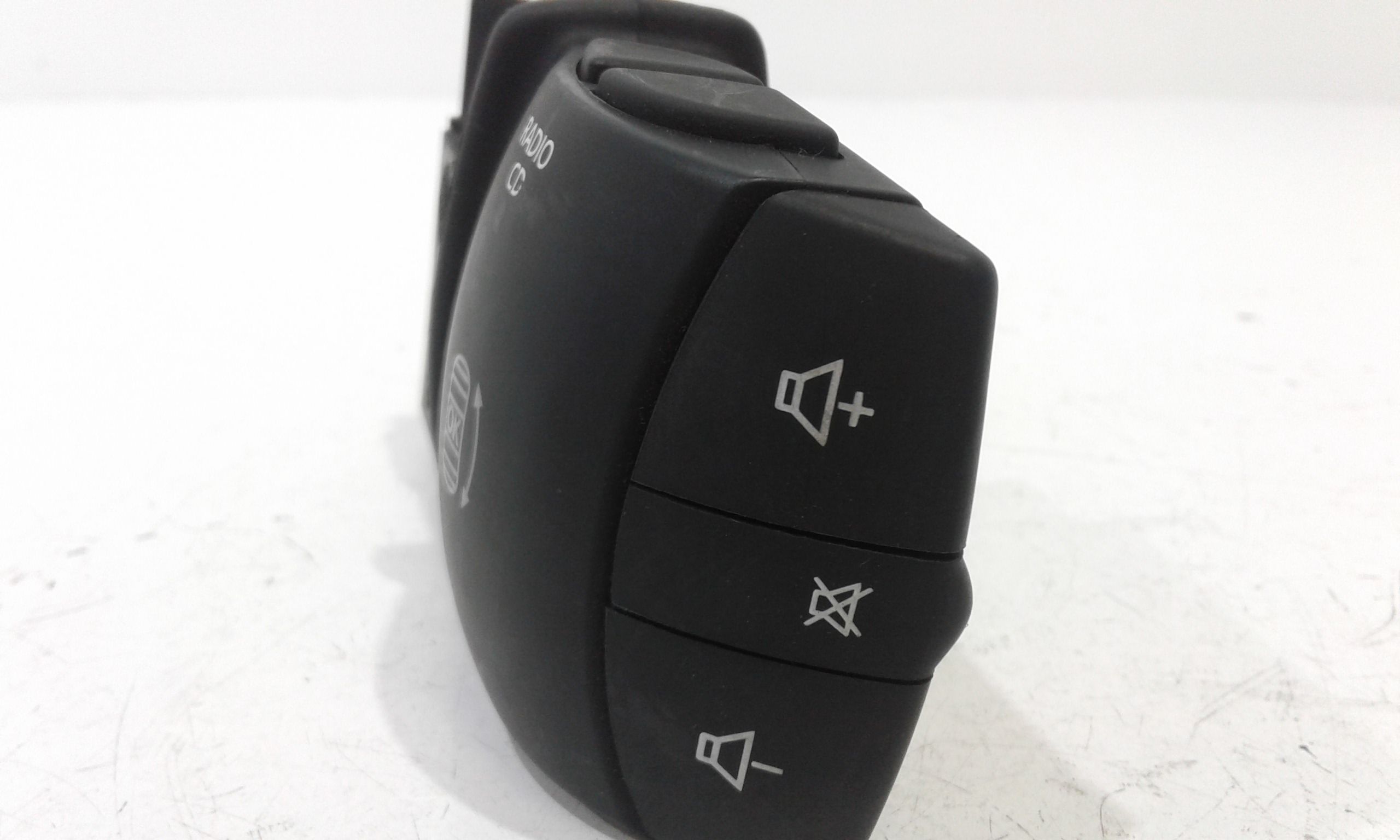 Blocco Volante Multifunzione Usato