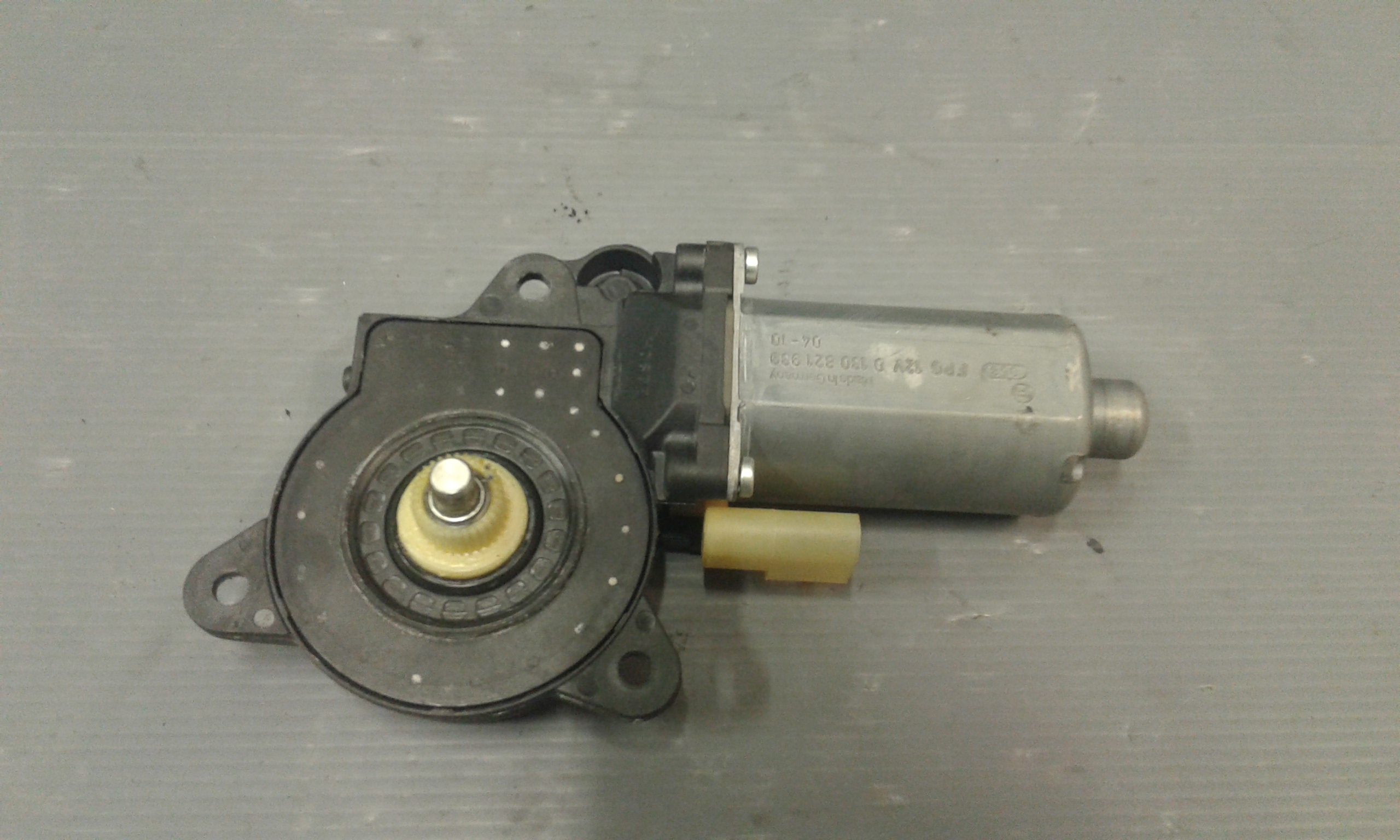 Motorino Alzacristallo Porta Ant. Destro 1205750 Usato