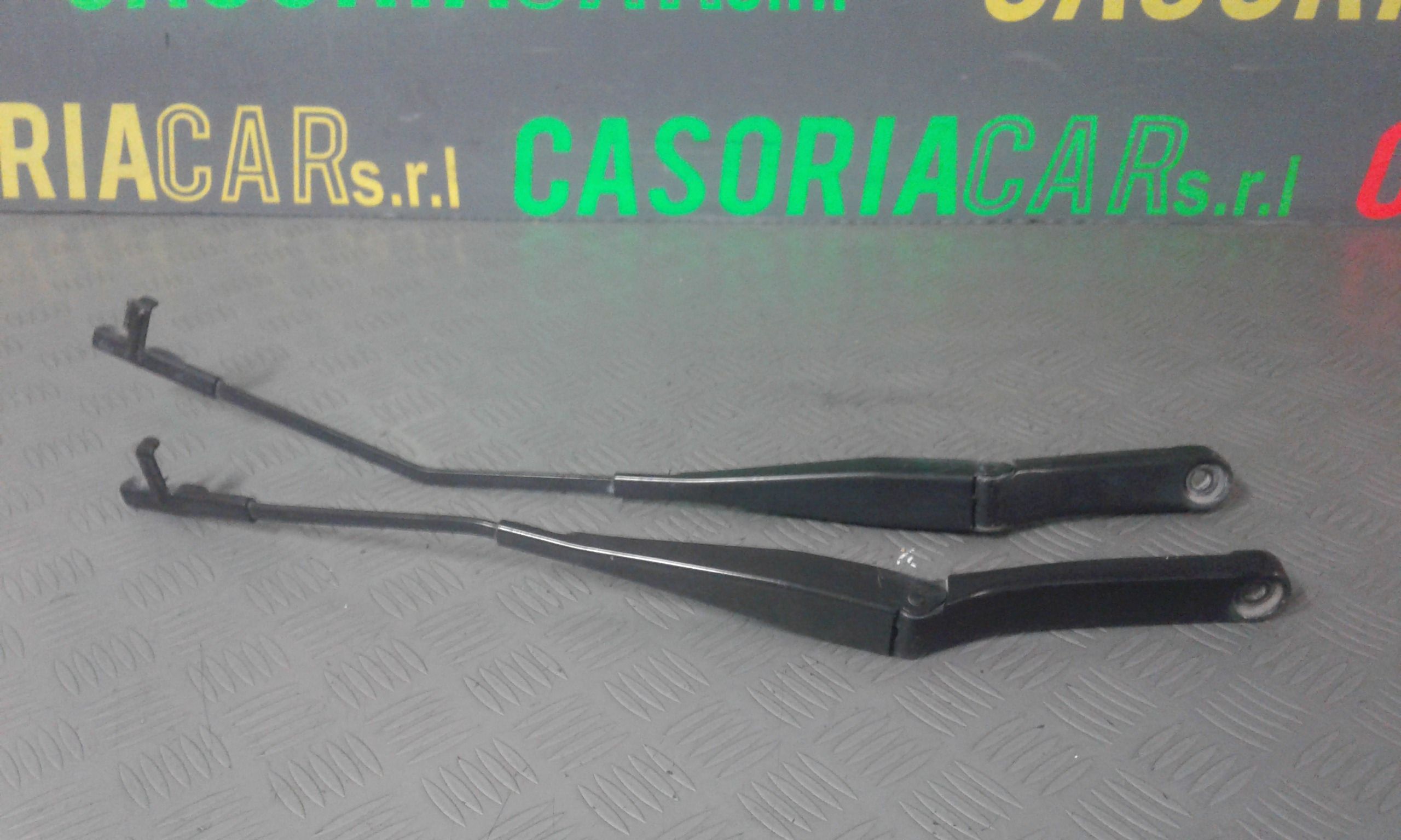 Braccio Tergiparabrezza Usato