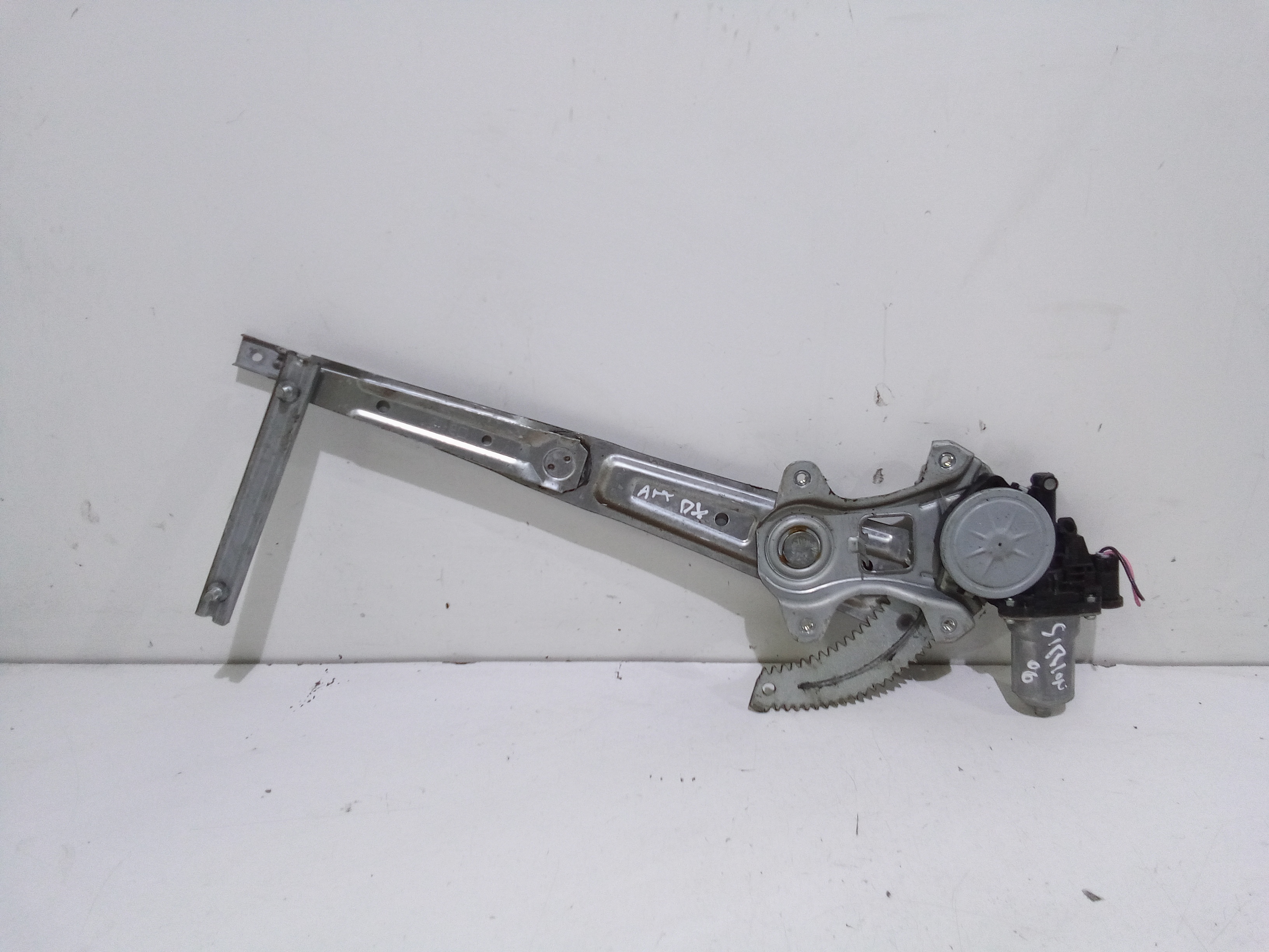 Alzacristallo Porta Ant. Destro Usato