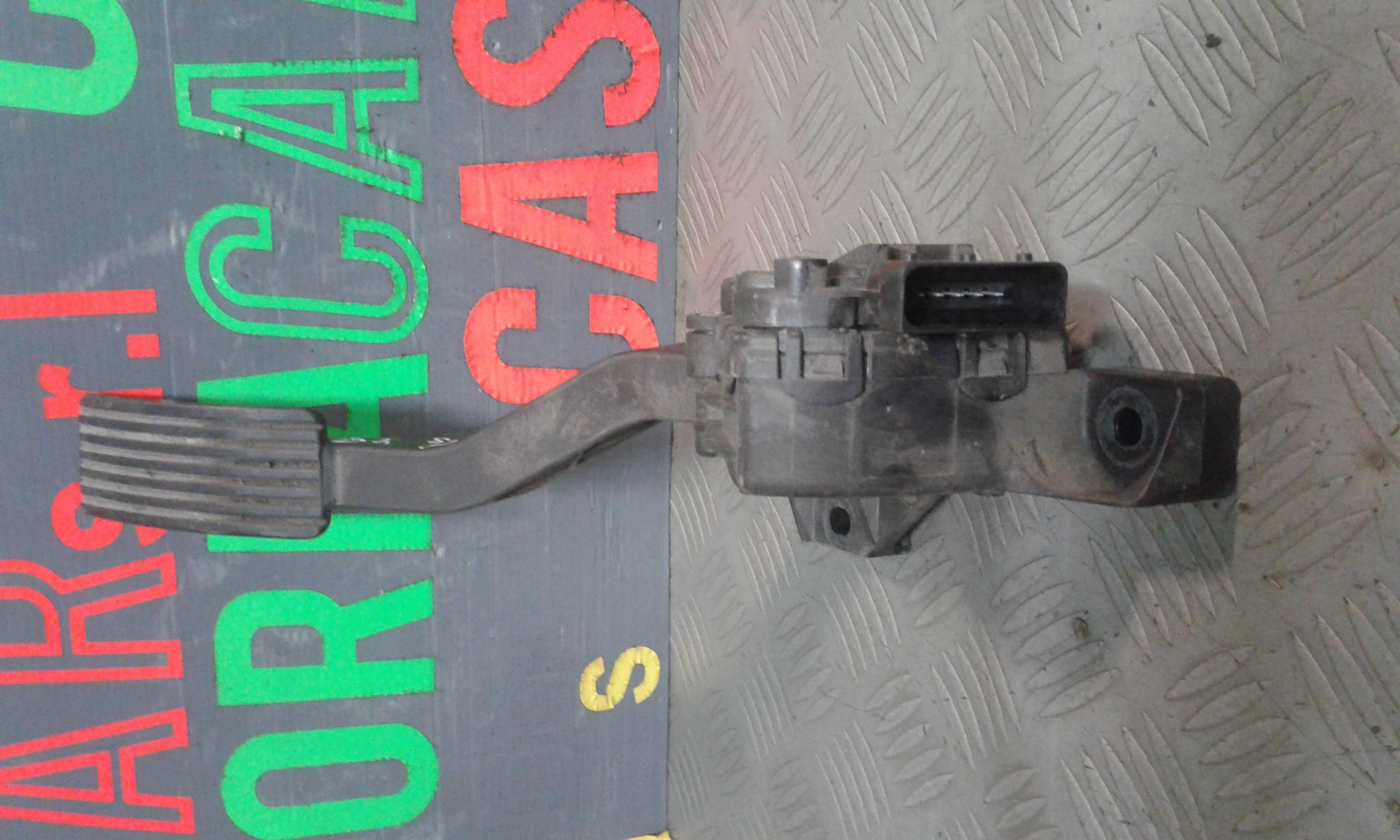 Pedale Acceleratore Usato