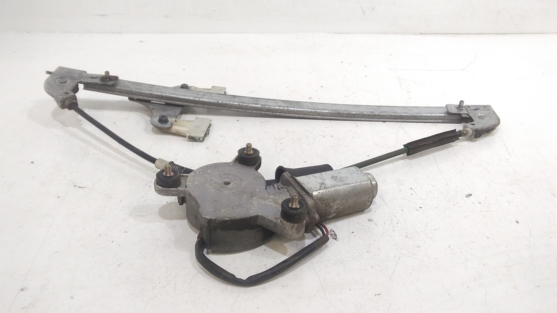 Alzacristallo Porta Ant. Sinistro 9206365 Usato