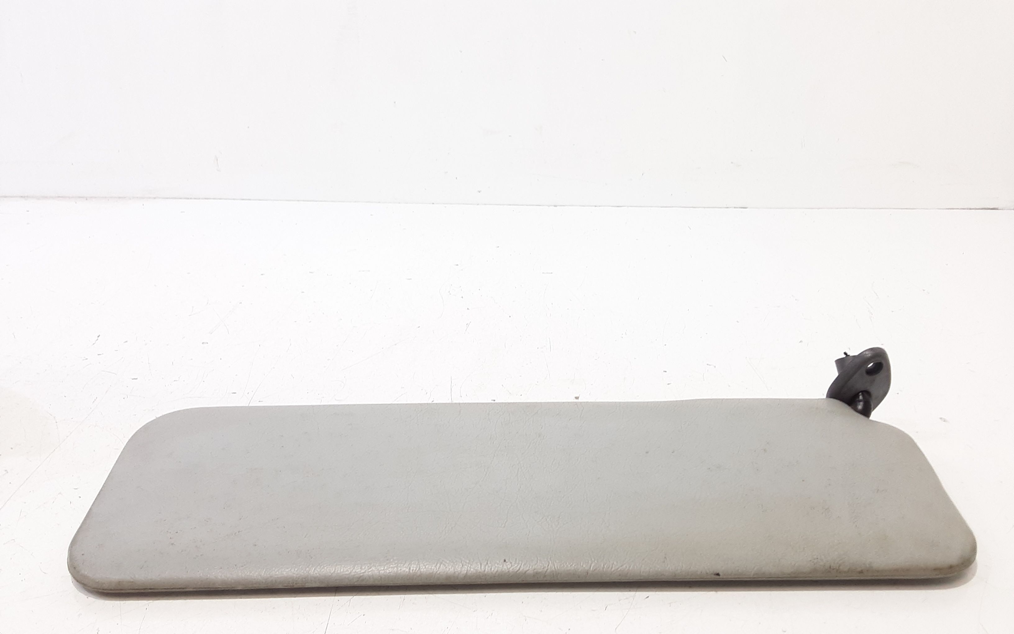 Aletta Parasole Parabrezza Sinistro 7431087Z02030 Usato