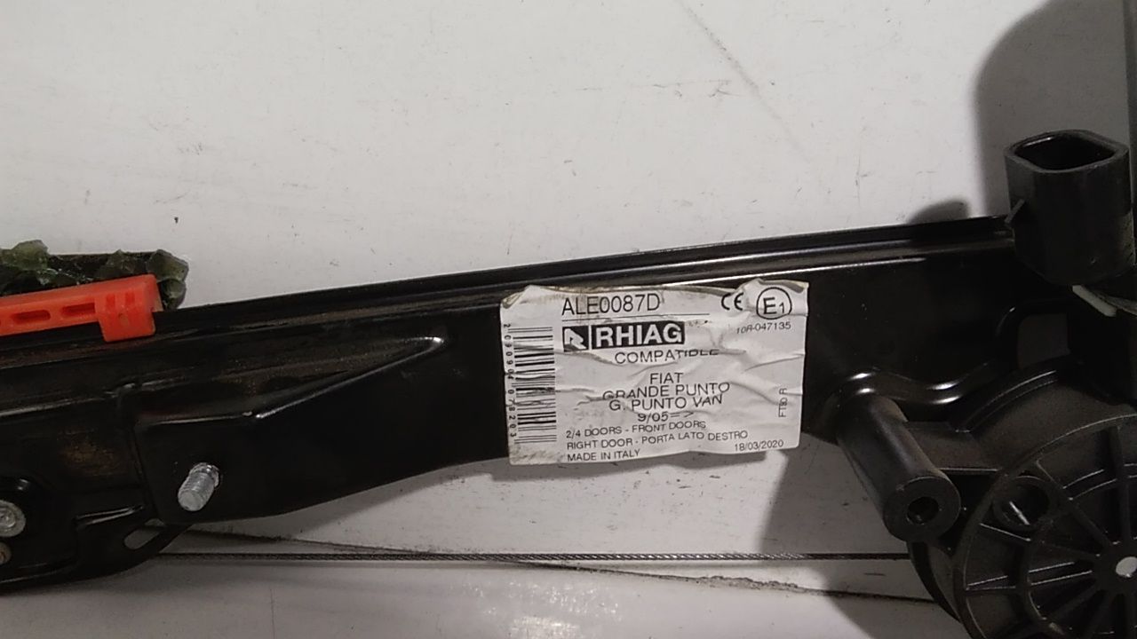 Alzacristallo Porta Ant. Destro Usato