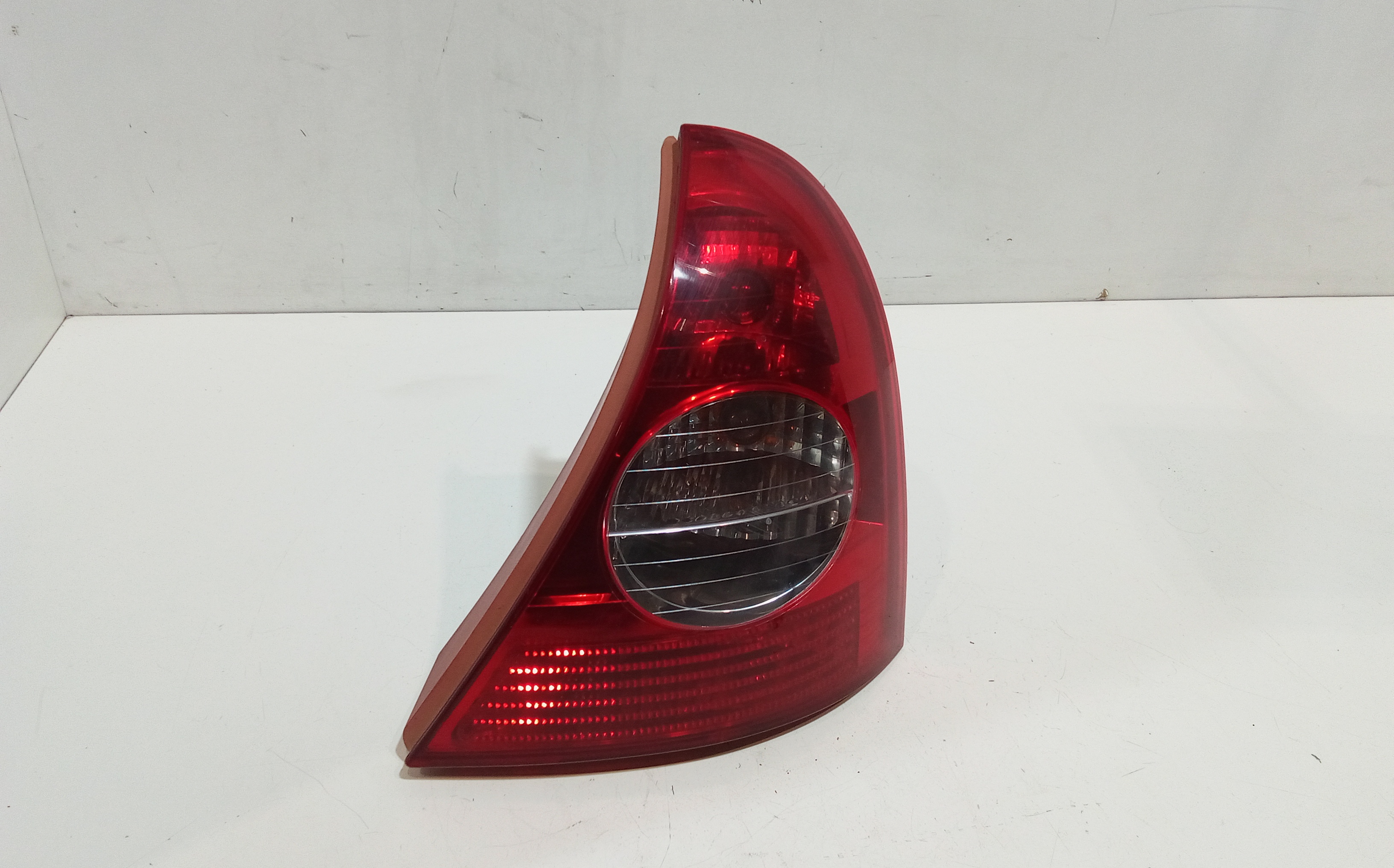 Fanale Post. Destro 8200917487 Usato