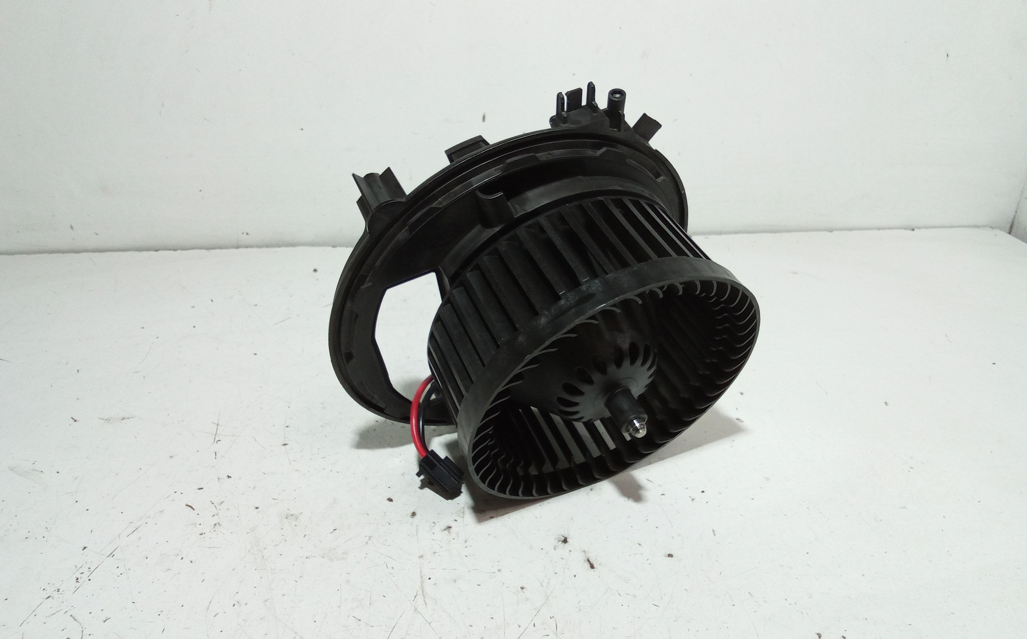 Motorino Ventilazione Abitacolo 3Q1819021 Usato