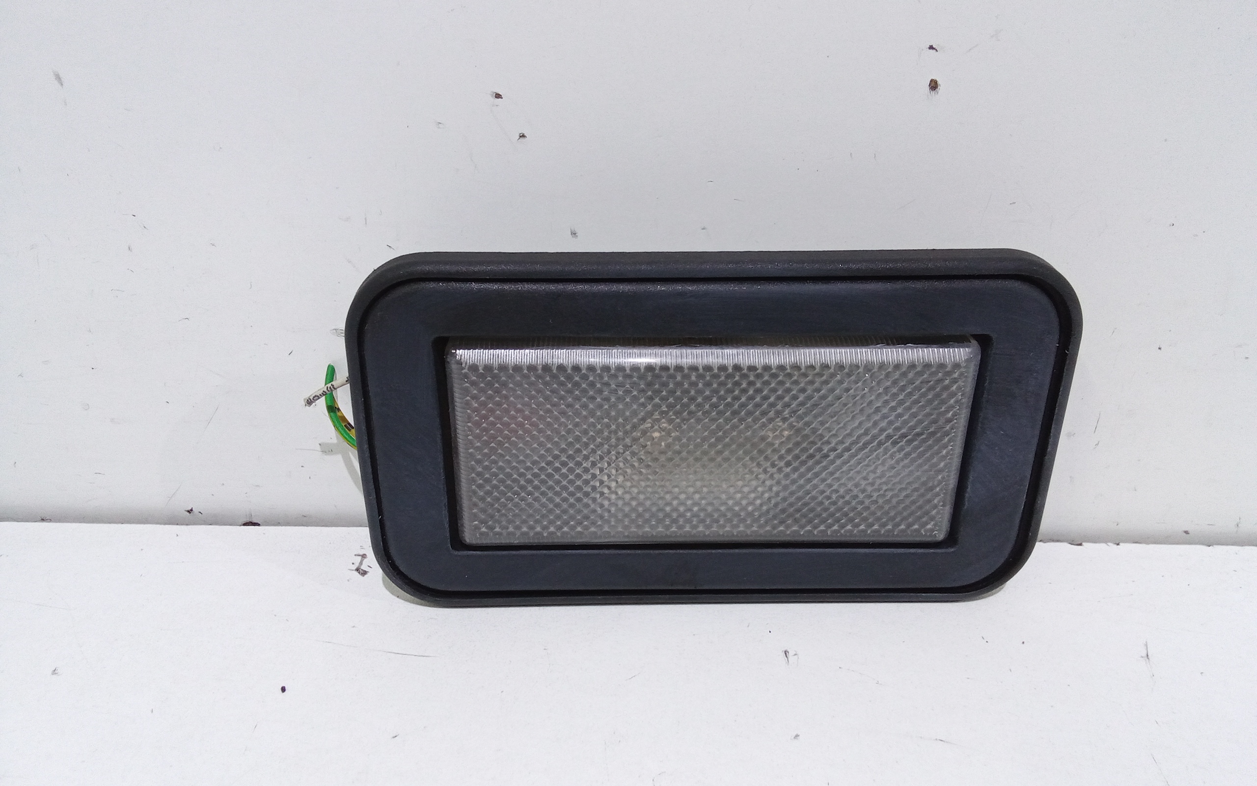 Luce Cortesia Ant. Tetto Usato