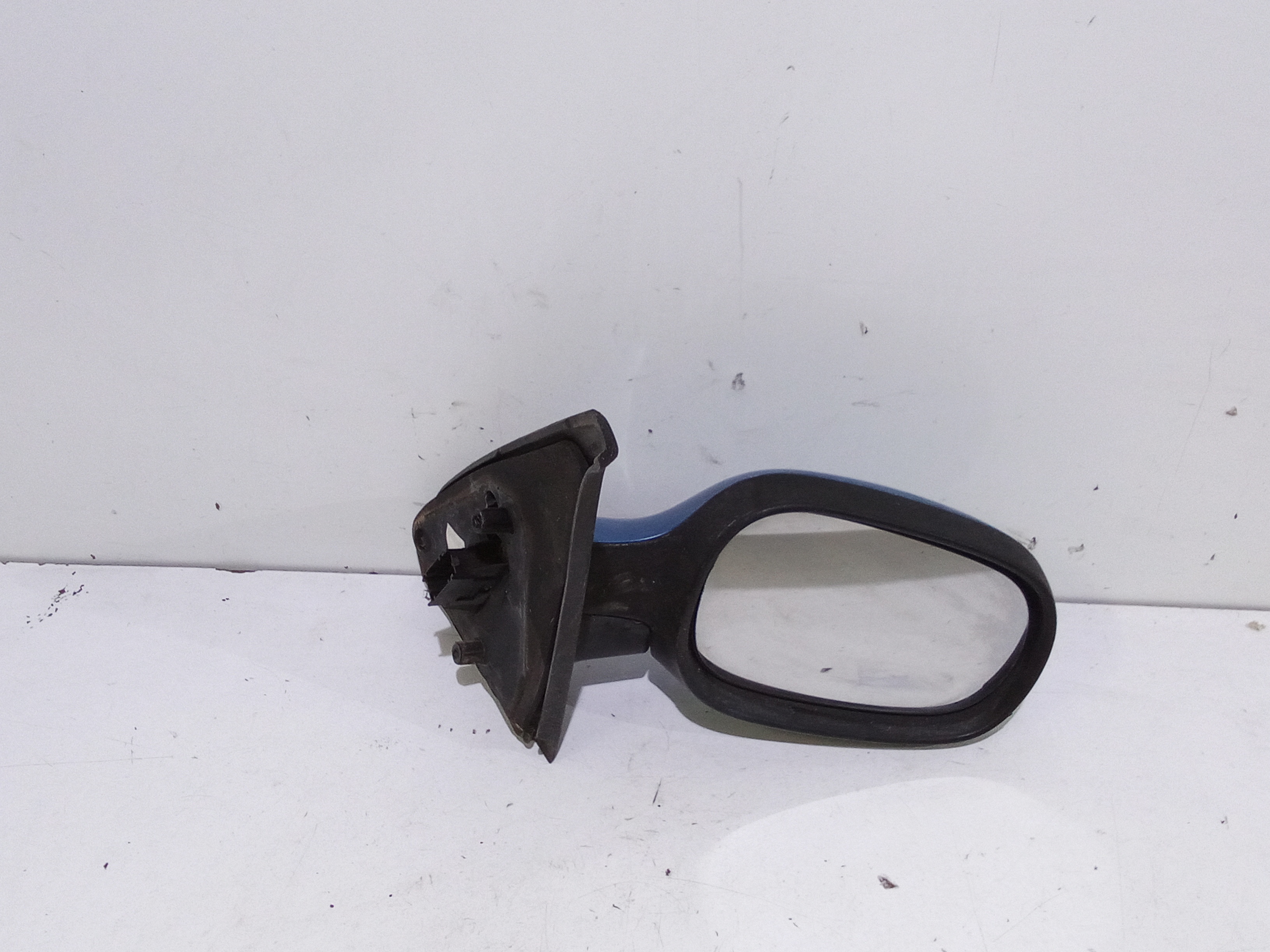 Retrovisore Est. Destro Usato