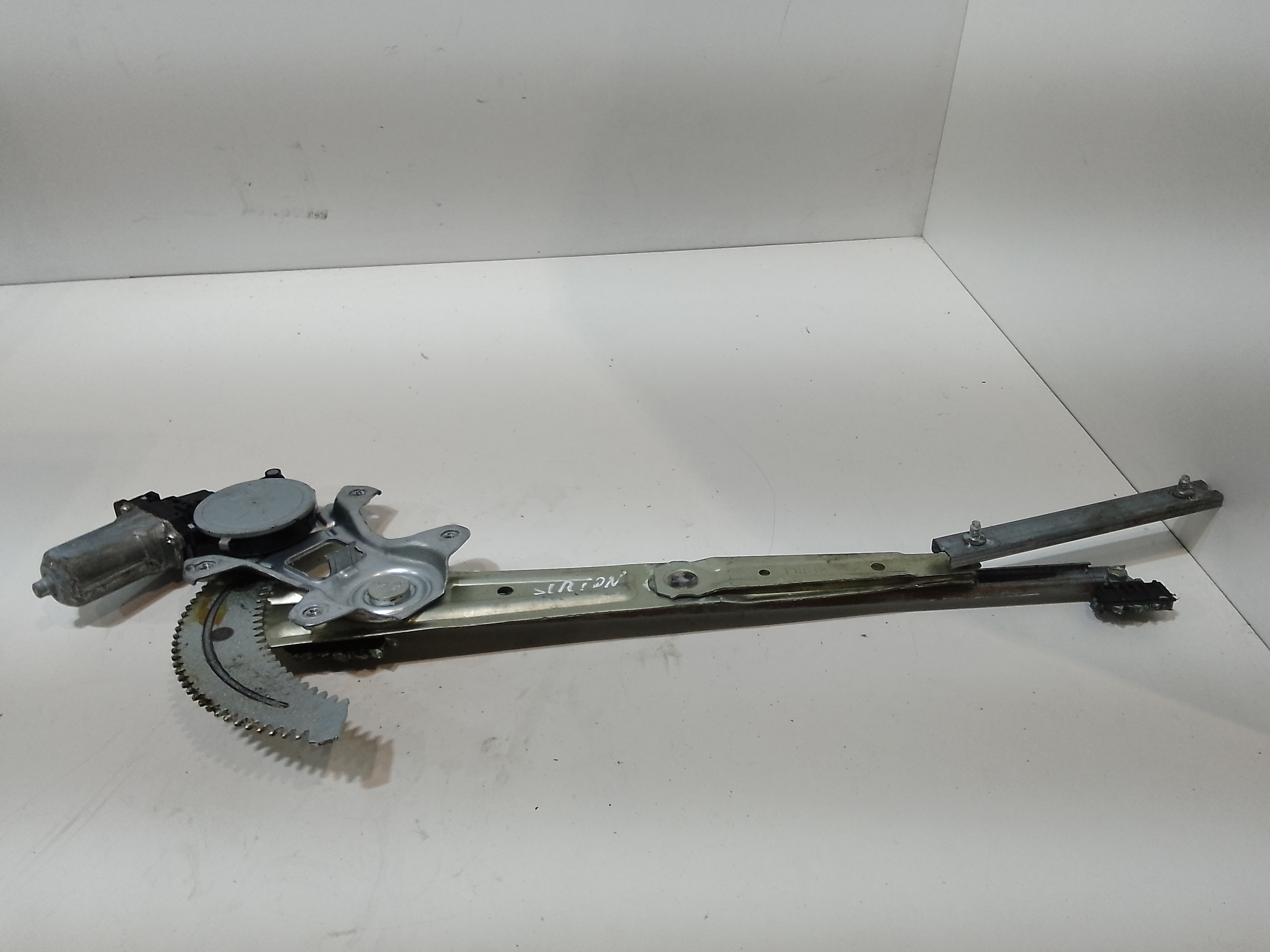 Alzacristallo Porta Ant. Sinistro Usato