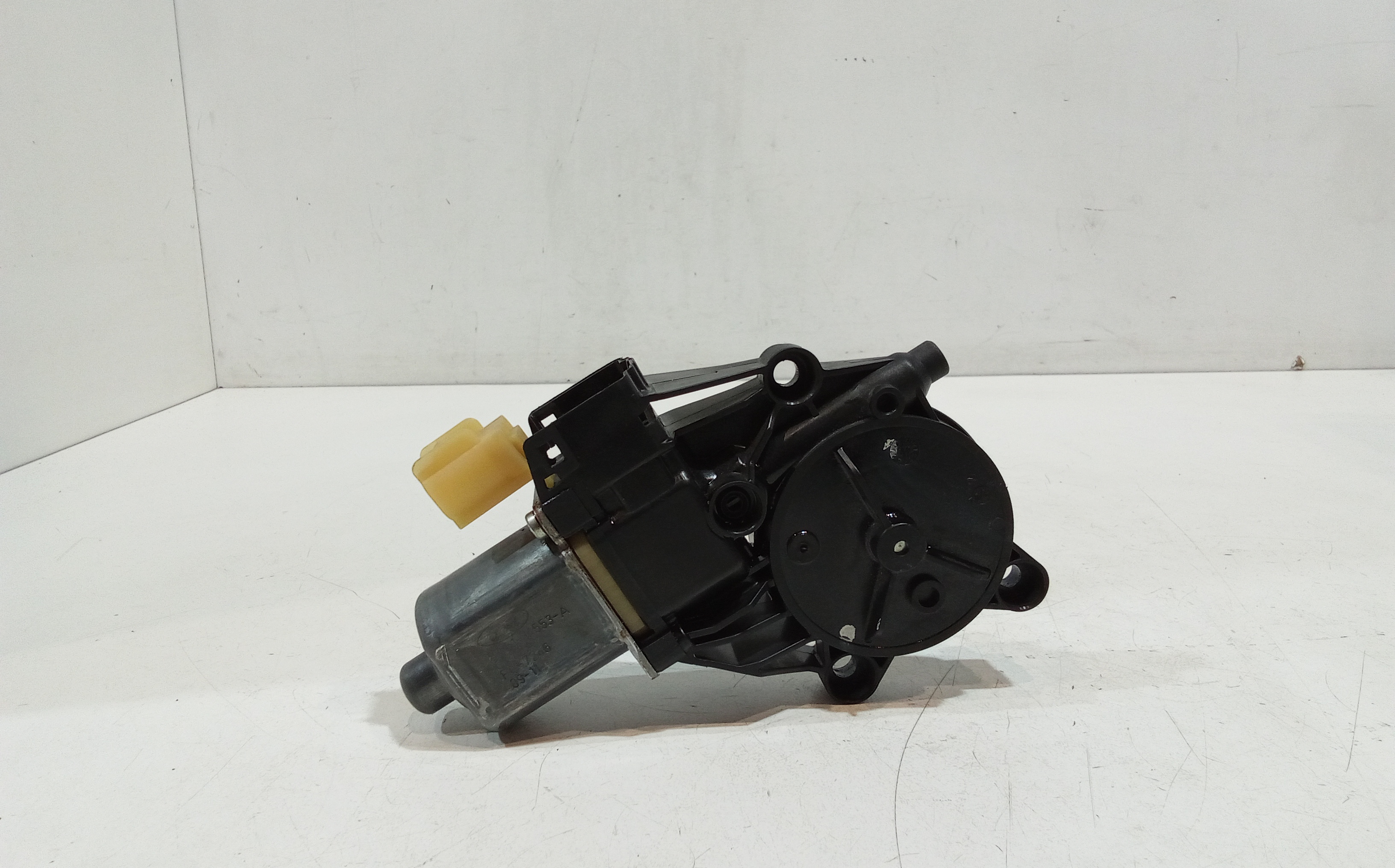 Motorino Alzacristallo Porta Ant. Destro 1543207 Usato