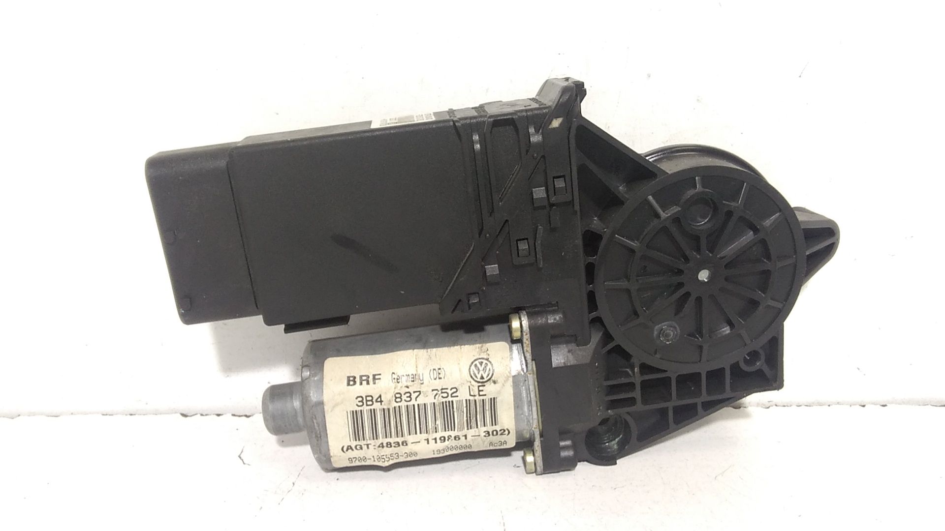 Motorino Alzacristallo Porta Ant. Destro 1C0959802A001 Usato