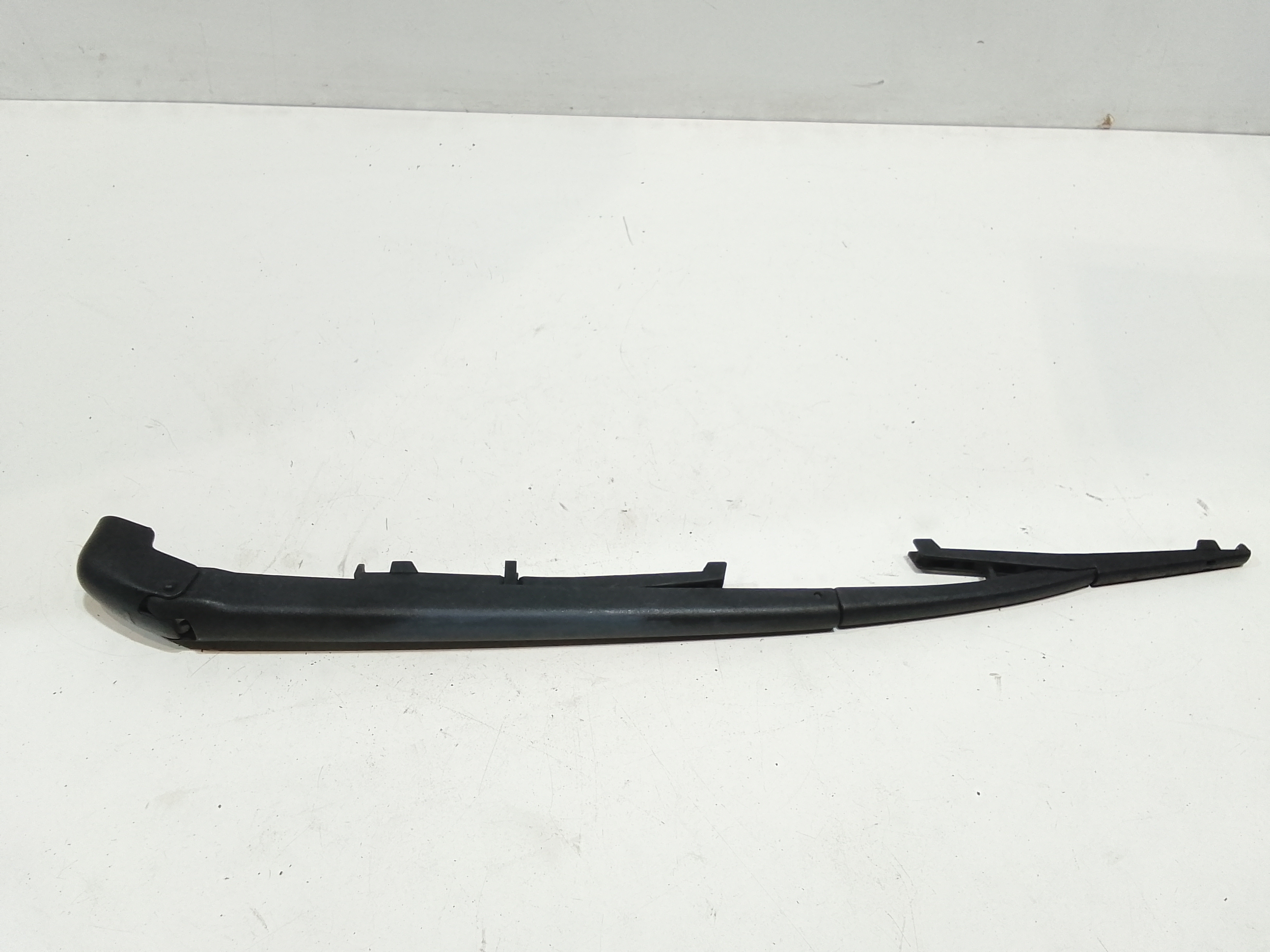 Braccio Tergilunotto 46835901 Usato