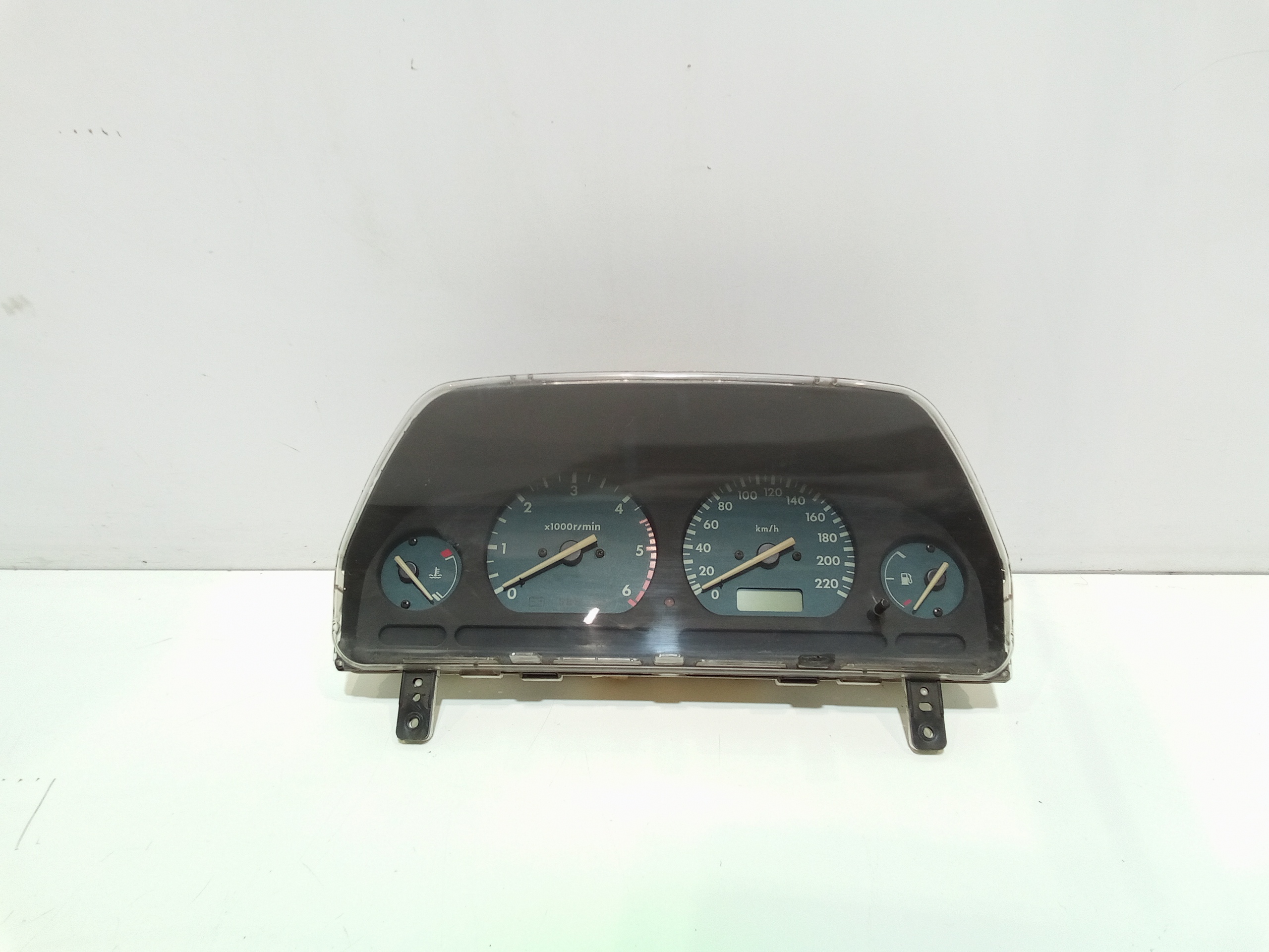 Quadro Portastrumenti Usato