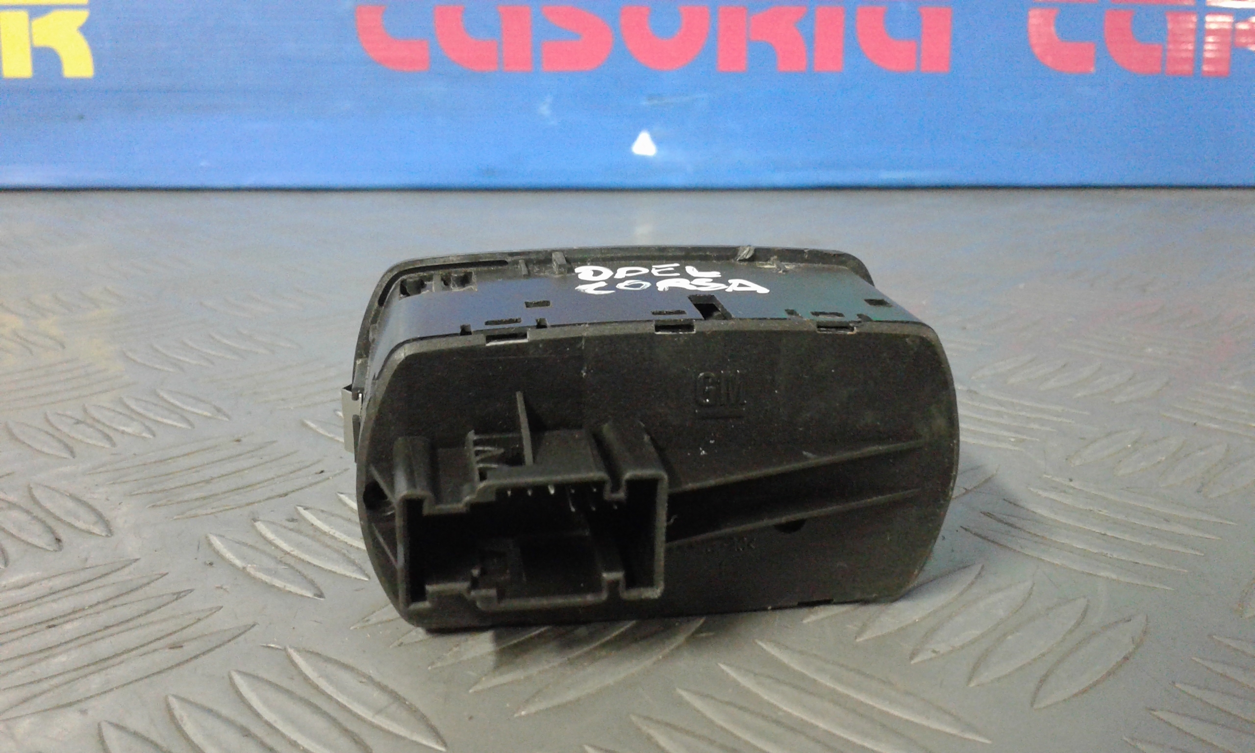 Interruttore Alzacristalli Porta Ant. Sinistro Usato