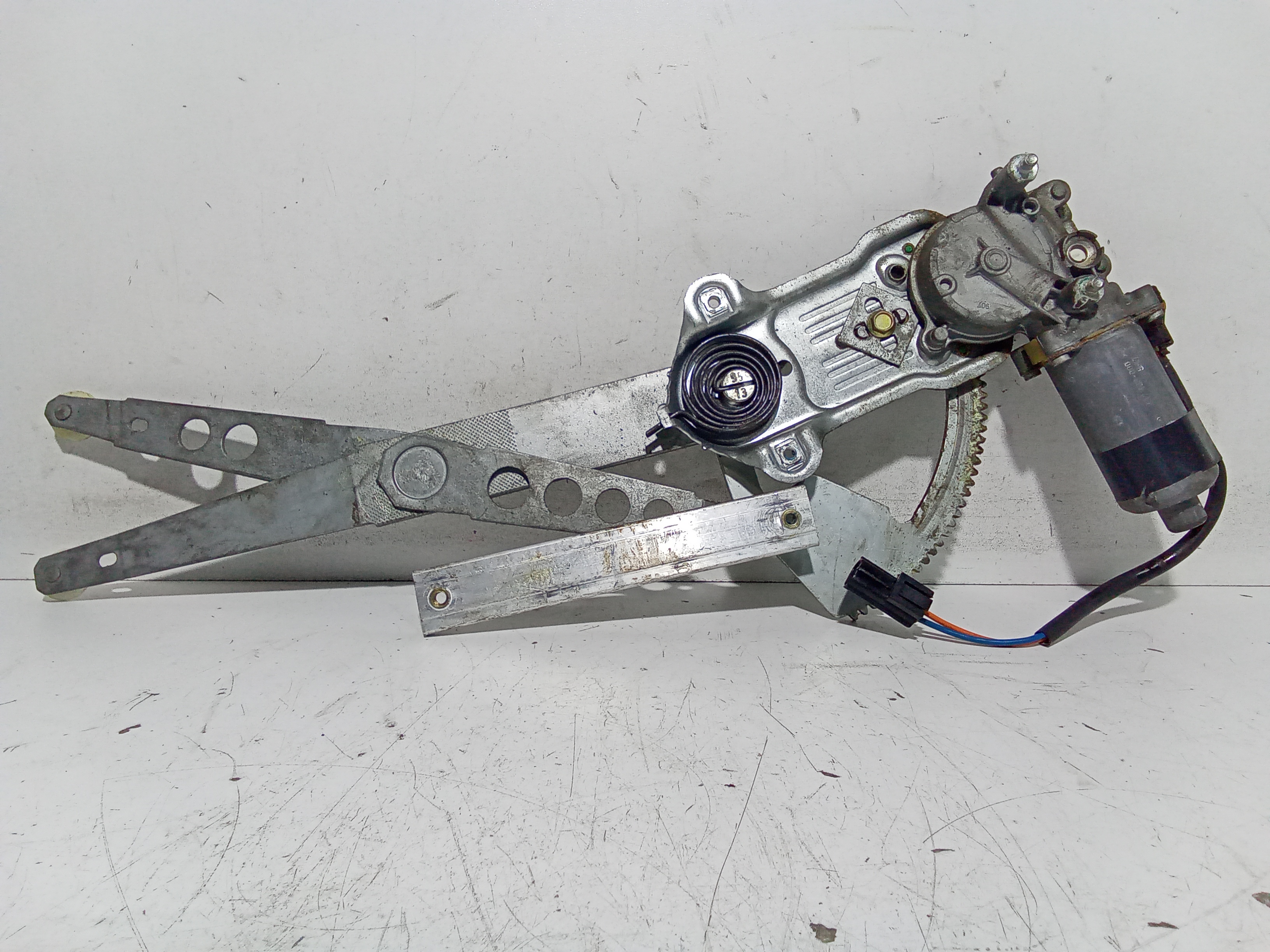 Alzacristallo Porta Post. Destro Usato