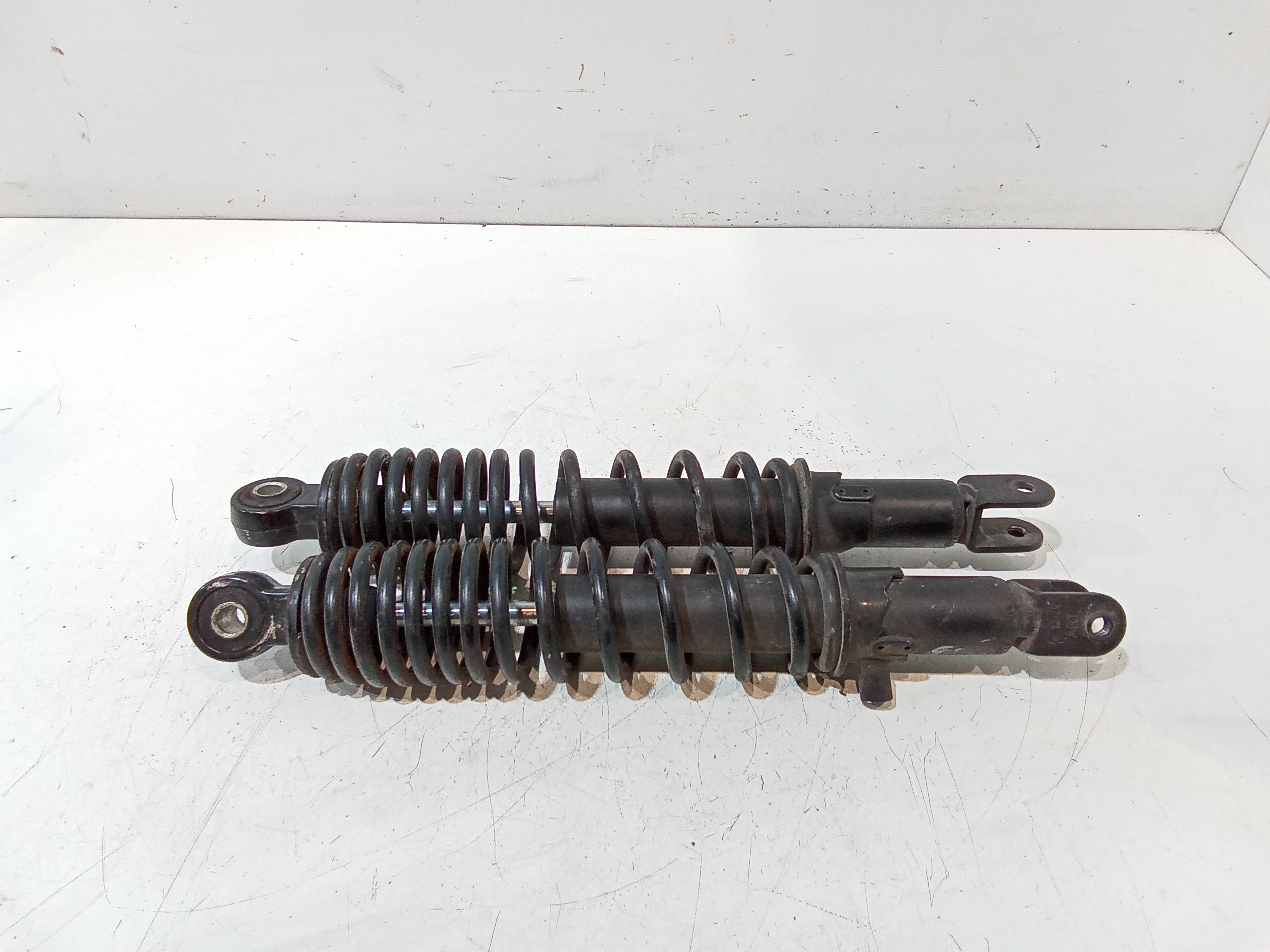 Ammortizzatore Post. Destro + Ammortizzatore Post. Sinistro Usato