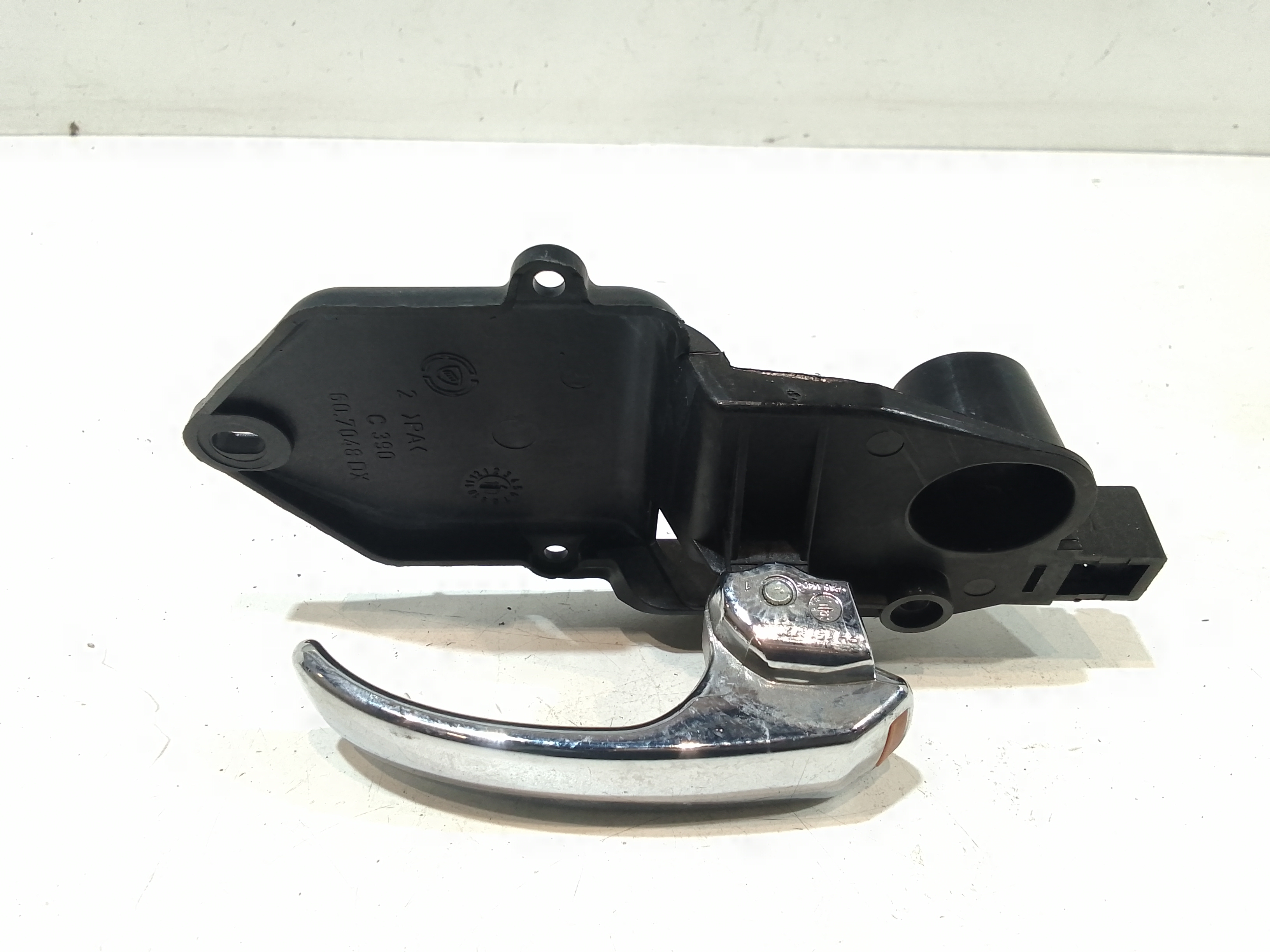 Maniglia Int. Apertura Porta Ant. Destro Usato