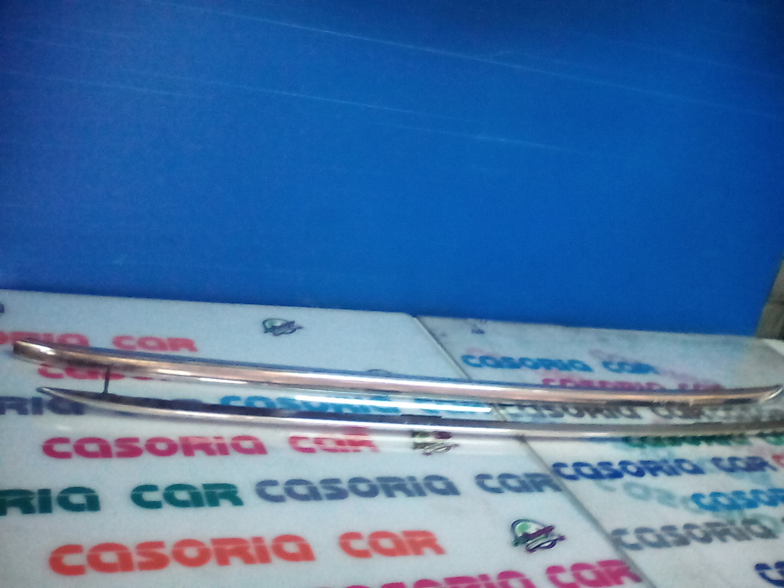 Barre Portatutto Per Mancorrente Tetto Destro + Barre Portatutto Per Mancorrente Tetto Sinistro Usato