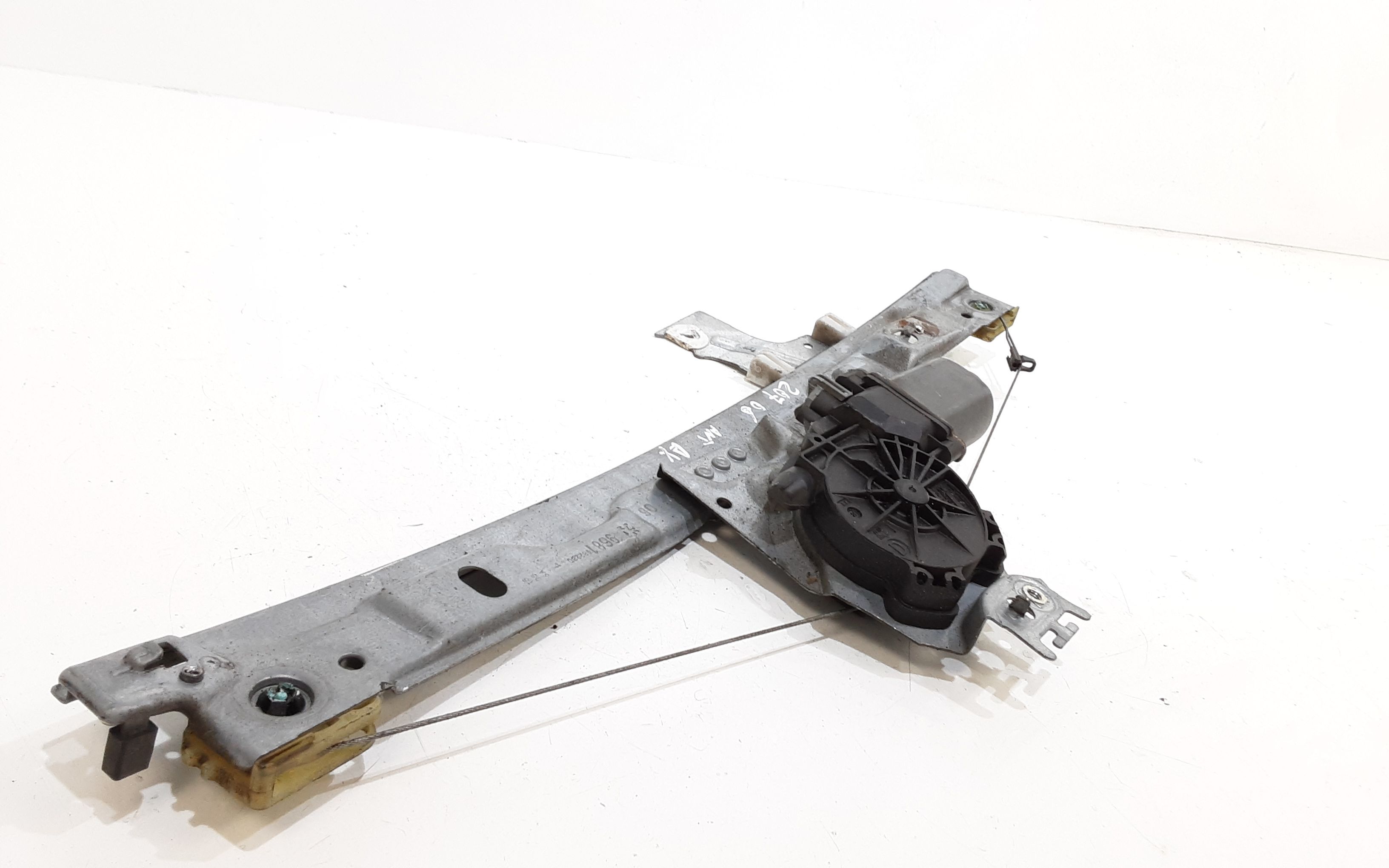 Alzacristallo Porta Ant. Destro Usato