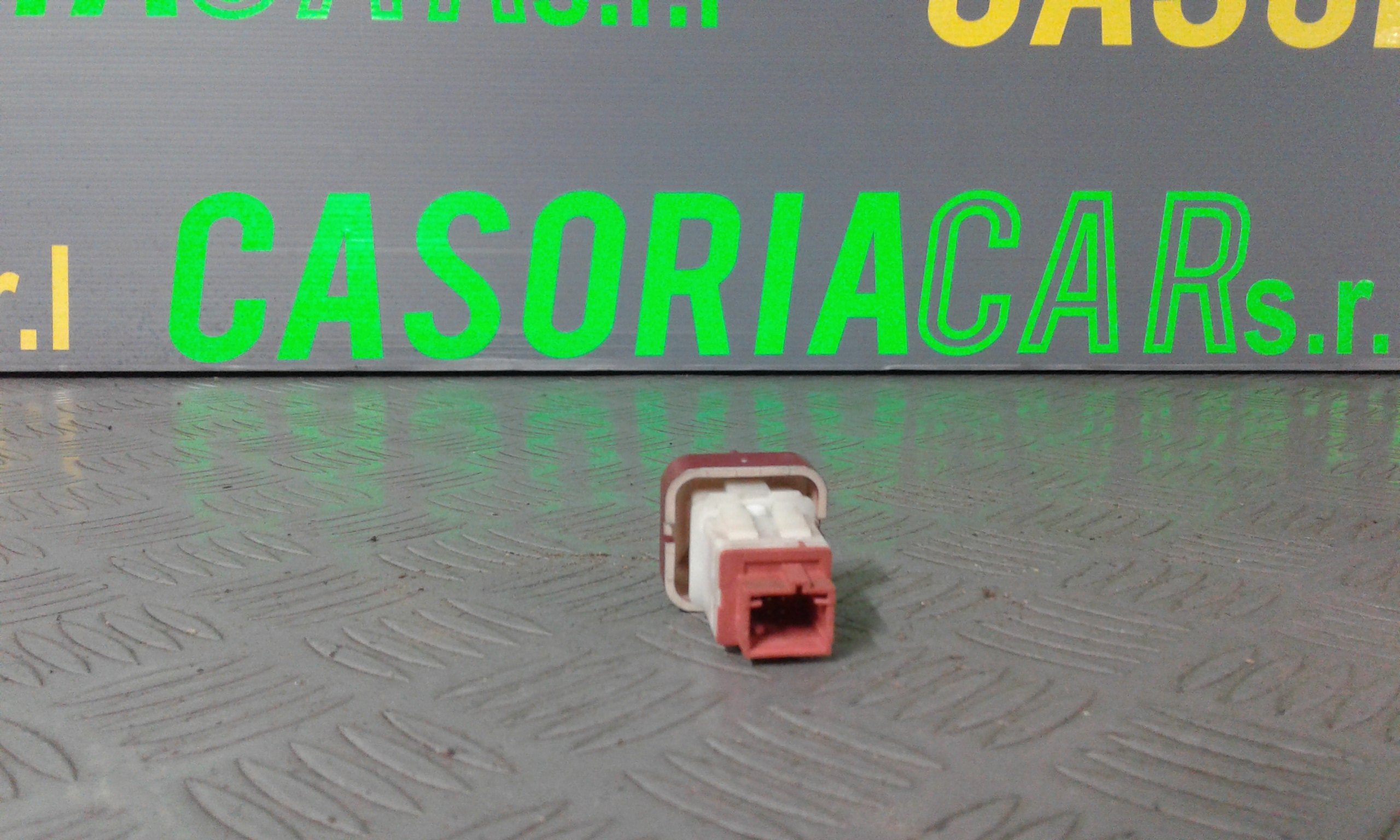 Interruttore Luci Emergenza 6554EA Usato