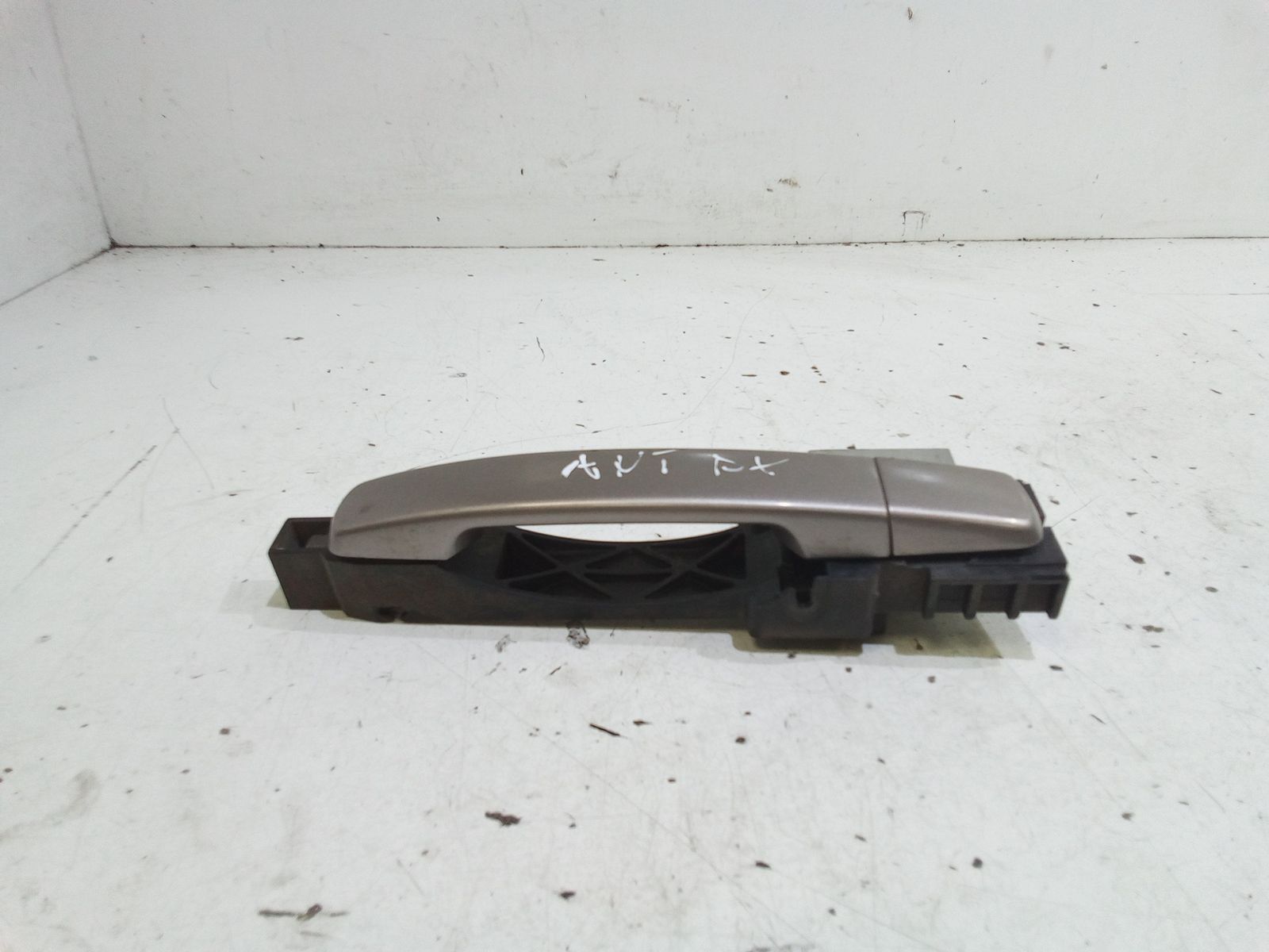 Maniglia Porta Ant. Destro 80640EB100 Usato