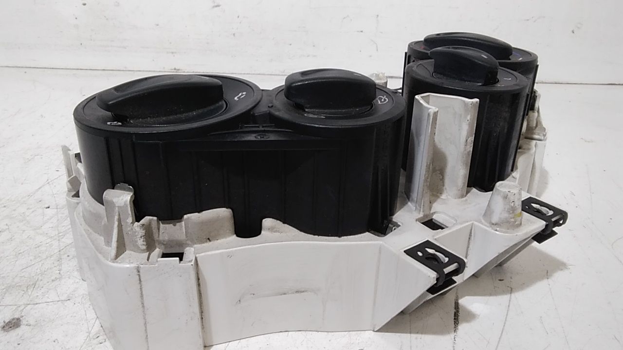 Blocco Comando Climatizzazione 1736671 Usato