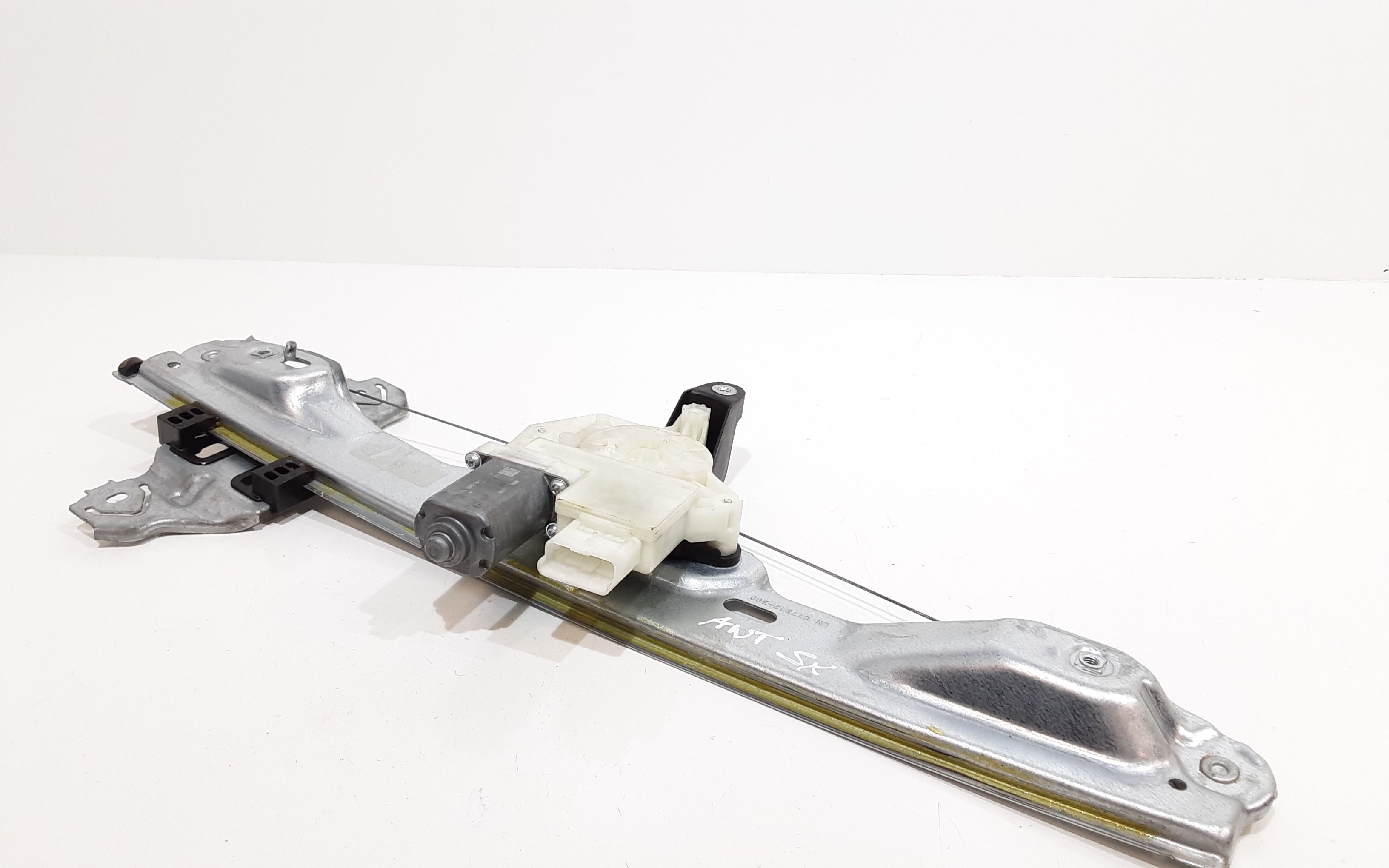 Alzacristallo Porta Ant. Sinistro Usato