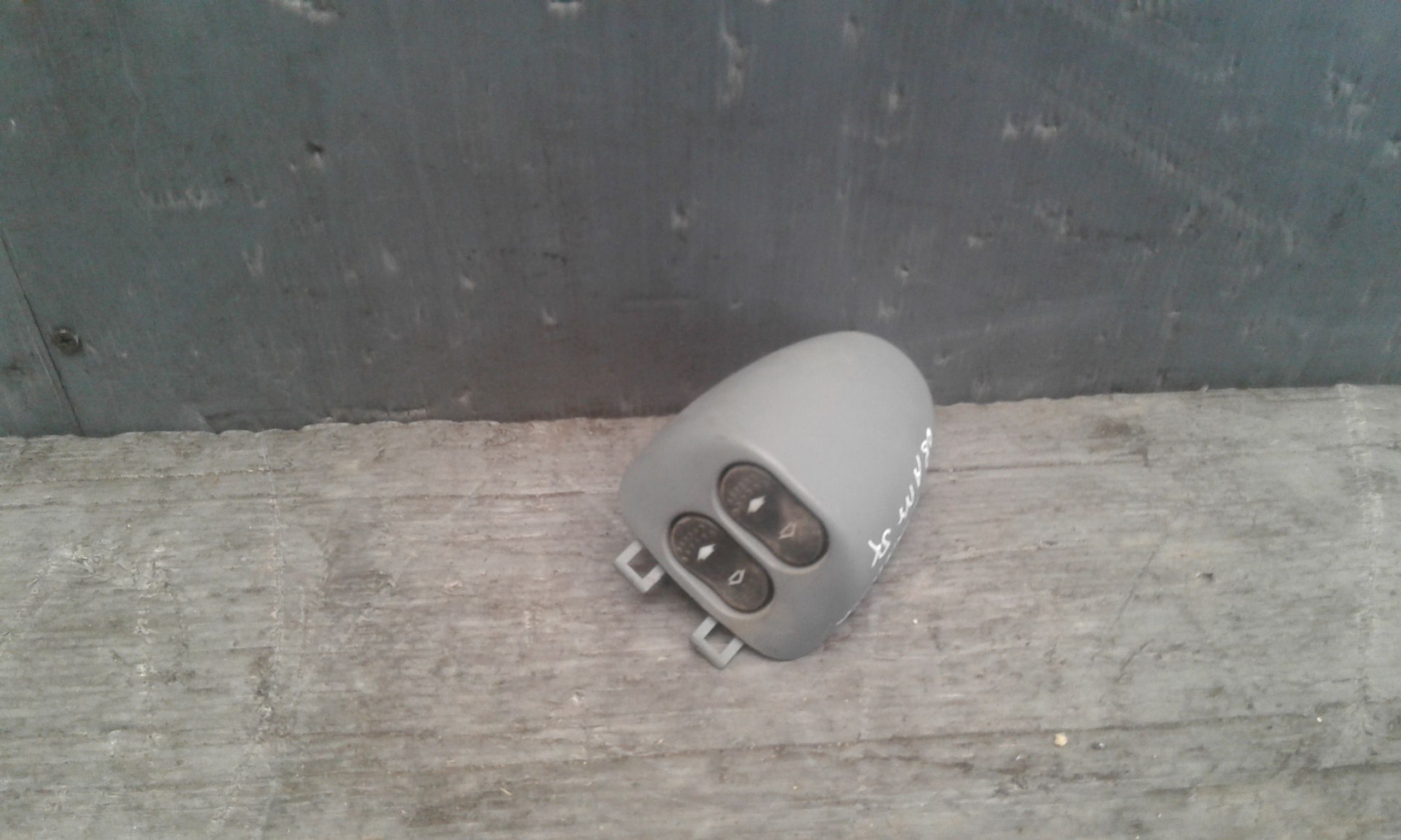 Interruttore Alzacristalli Porta Ant. Sinistro 1383293 Usato