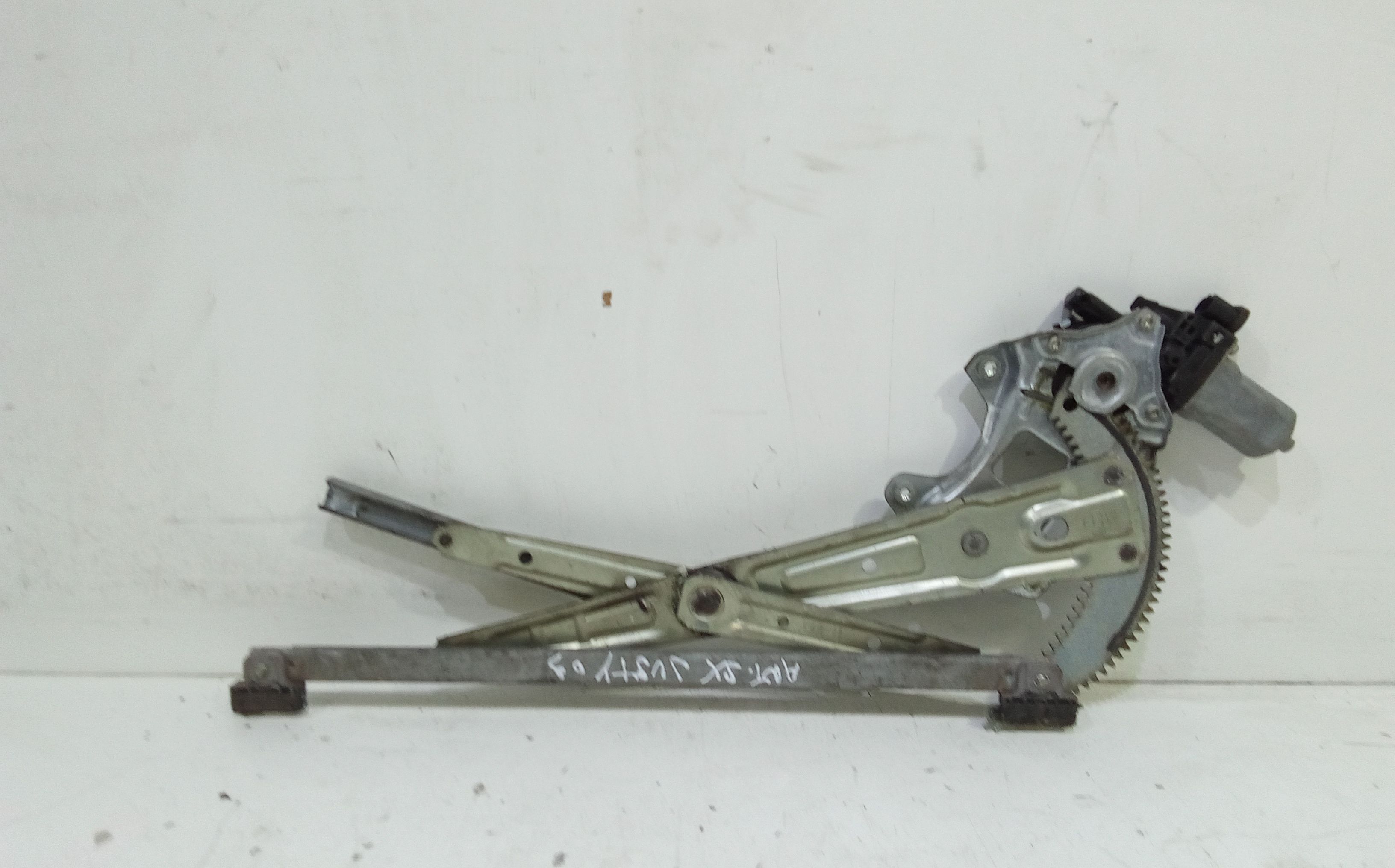 Alzacristallo Porta Ant. Sinistro Usato