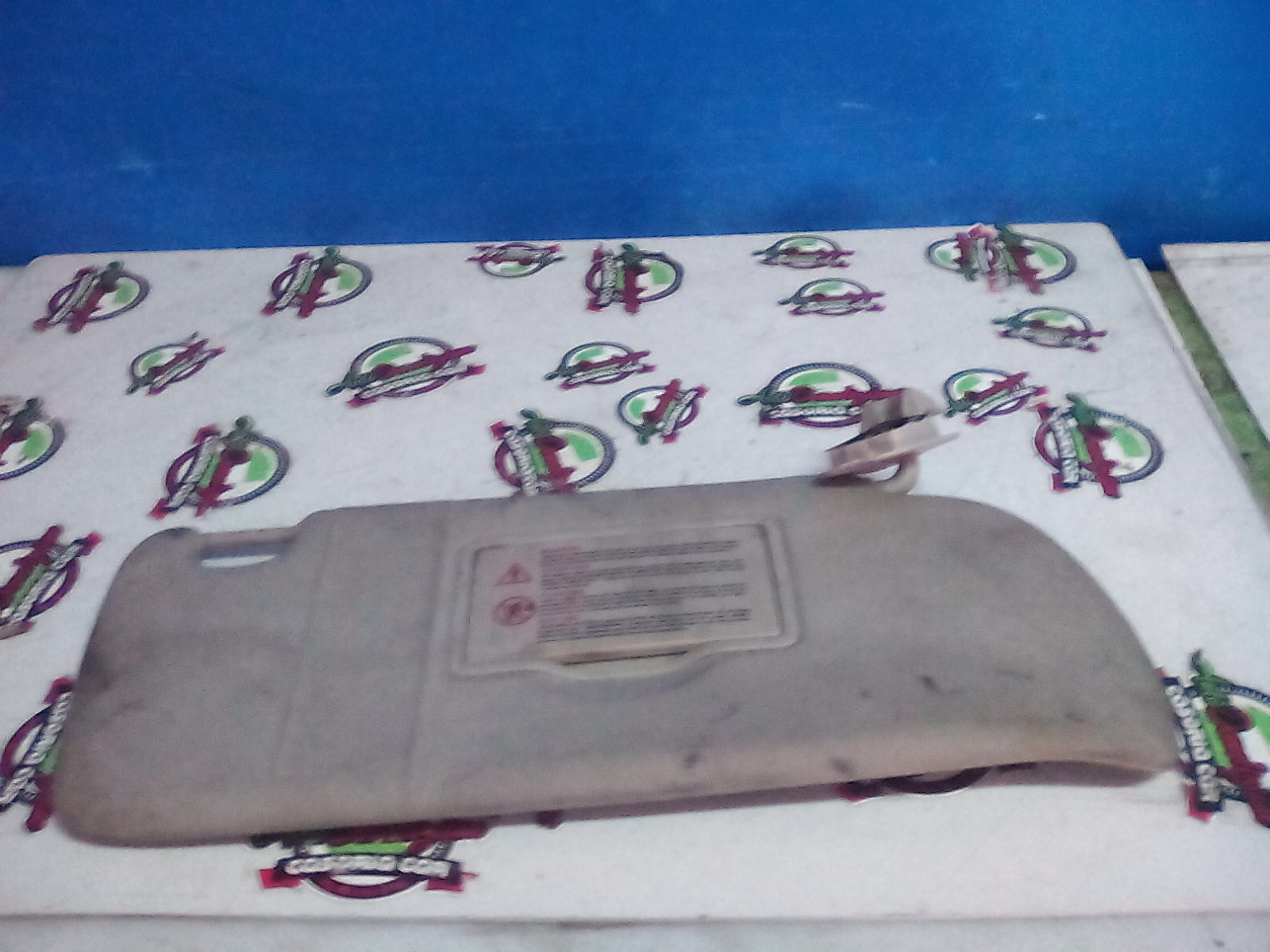 Aletta Parasole Parabrezza Destro 8200413904 Usato