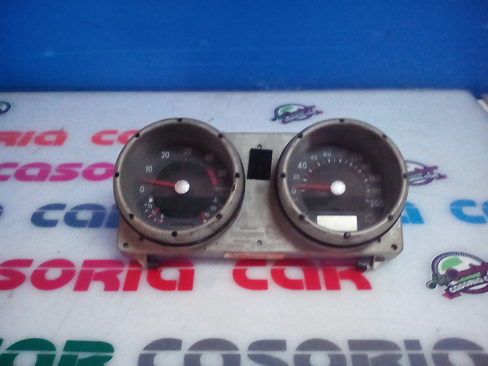 Quadro Portastrumenti Usato