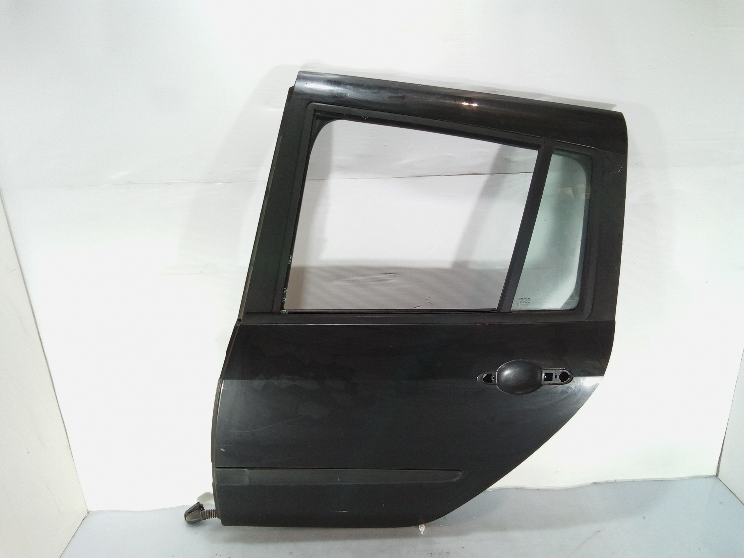 Porta Post. Sinistro 821014094R Usato