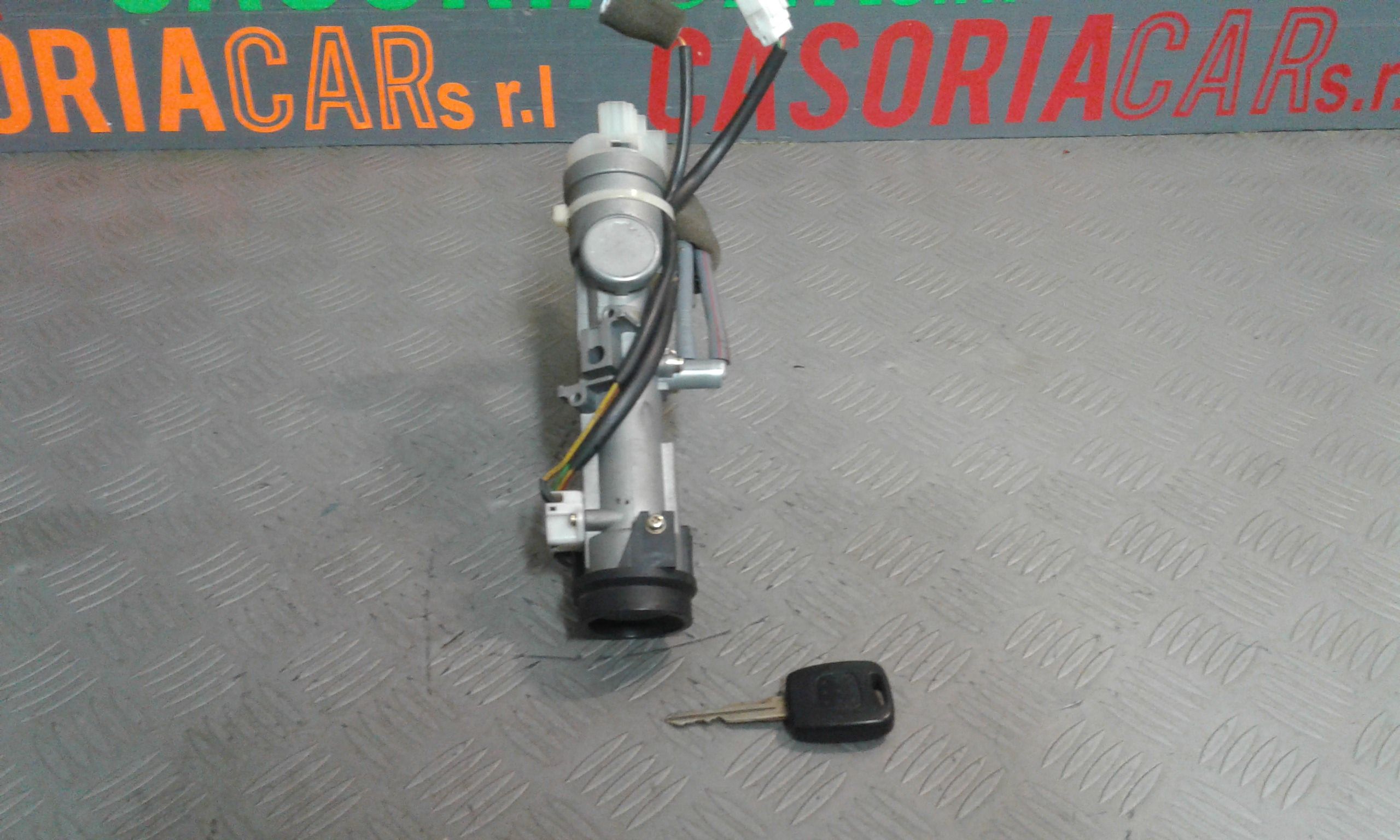 Commutatore Avviamento Con Cilindretti Serrature Usato