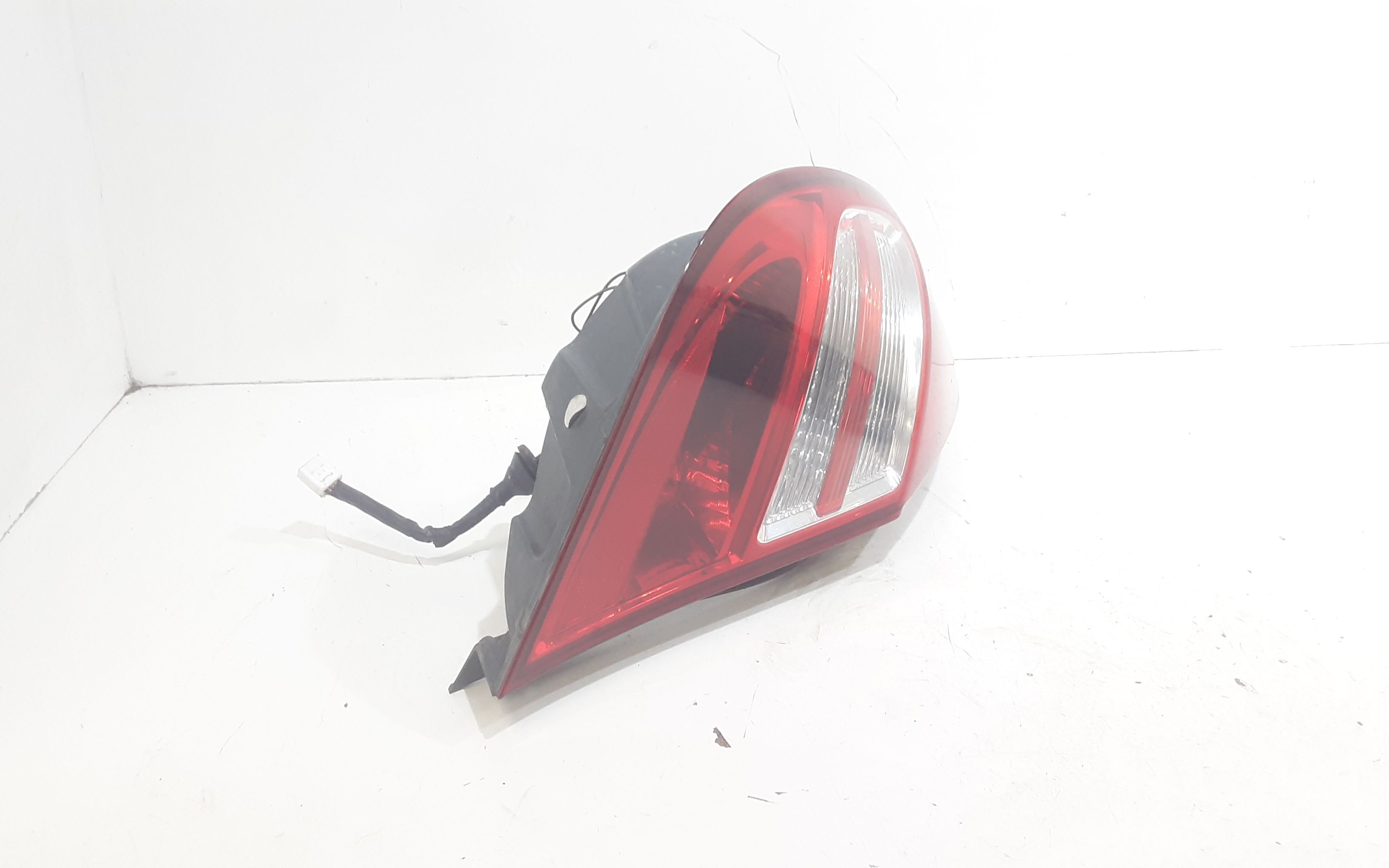 Fanale Post. Sinistro 924012L010 Usato