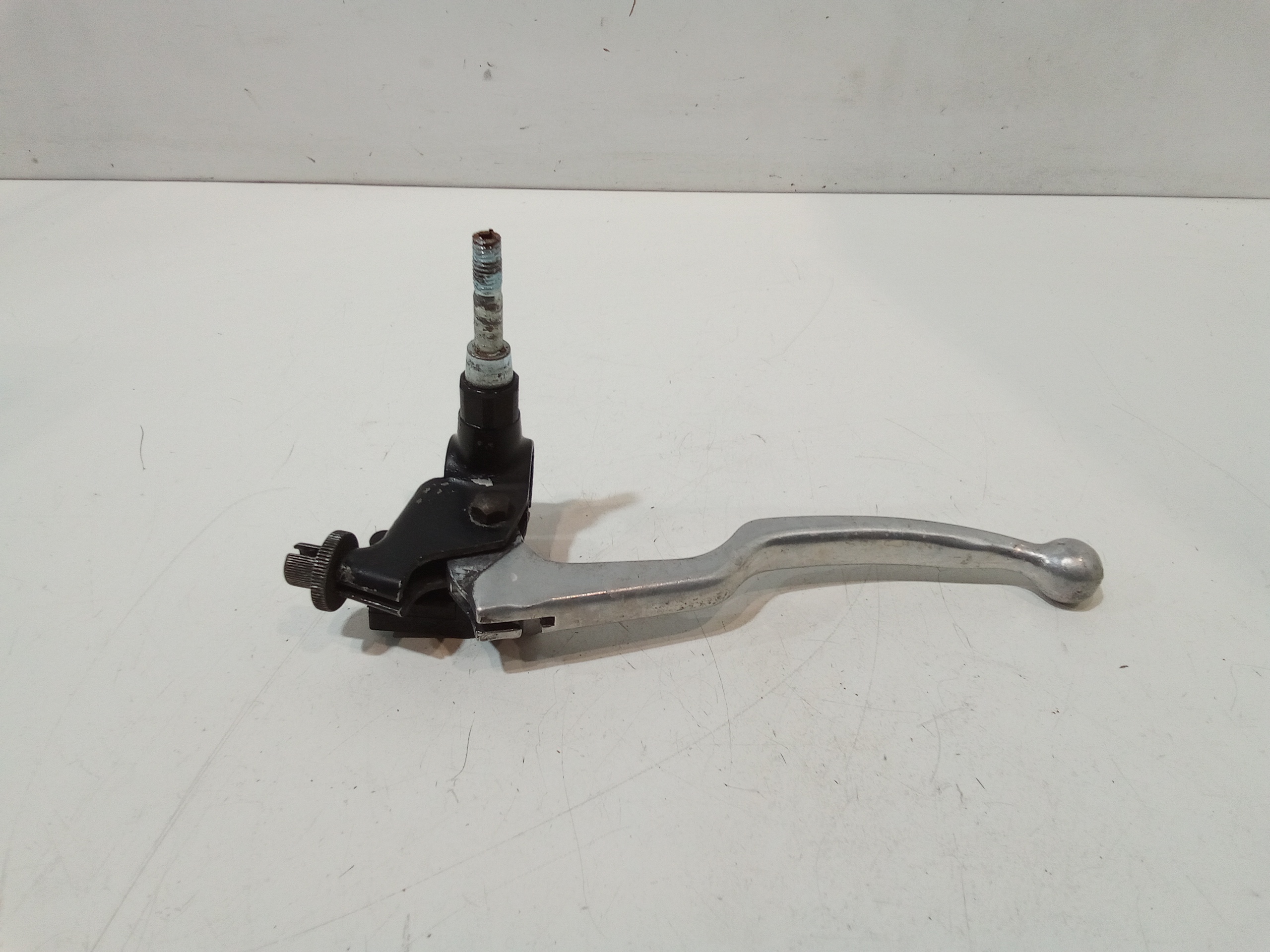 Supporto Leva Freno Anteriore Usato
