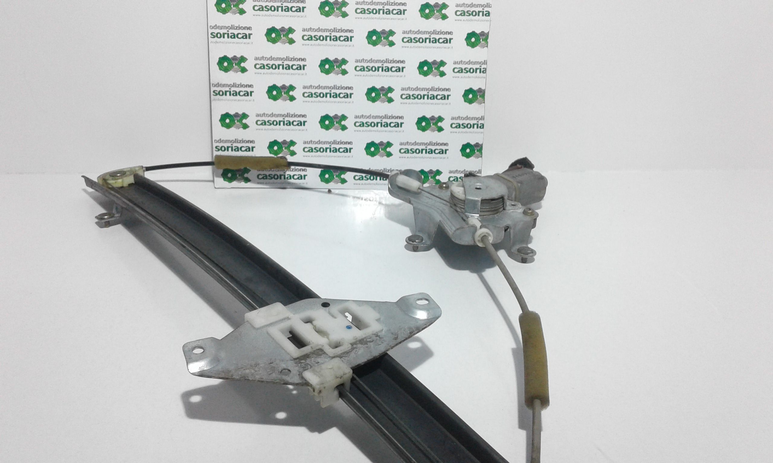 Alzacristallo Porta Ant. Destro Usato