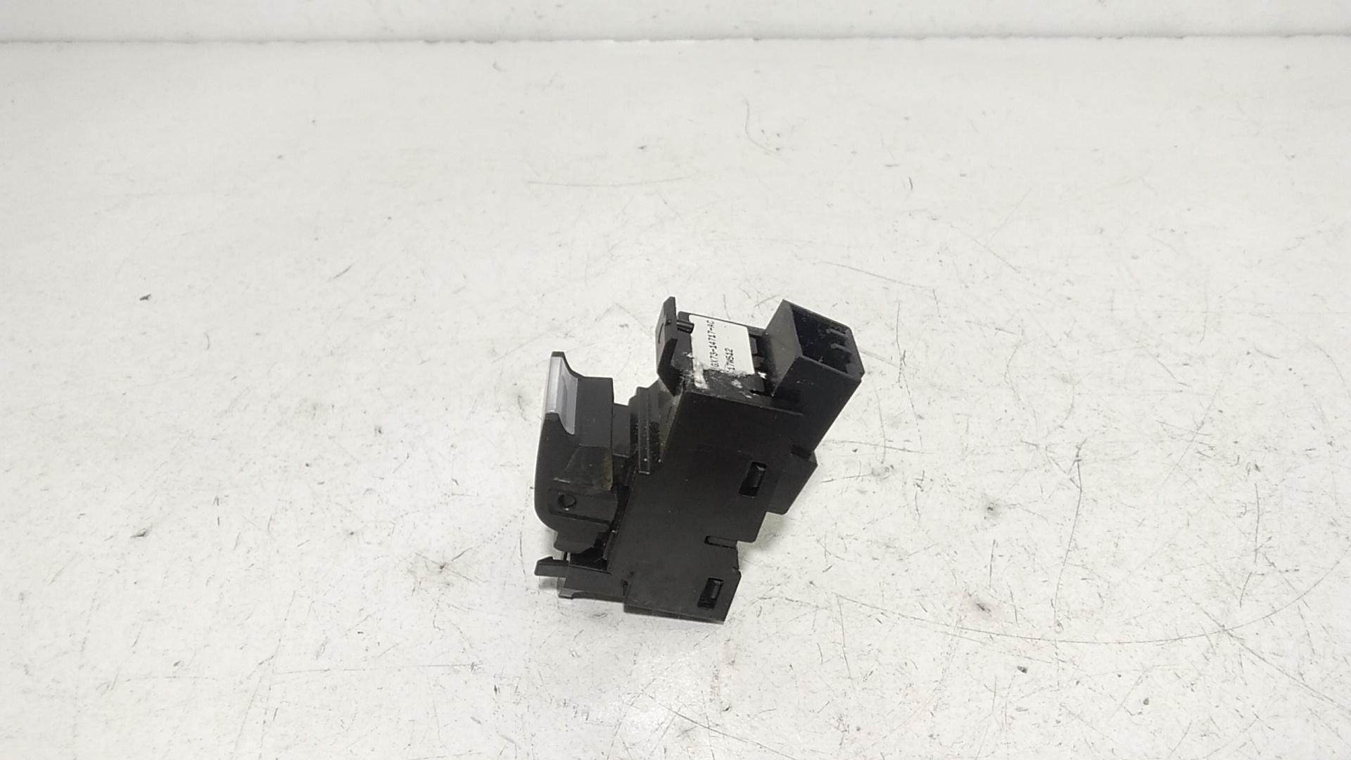 Interruttore Alzacristalli Porta Post. Sinistro T2H3235 Usato