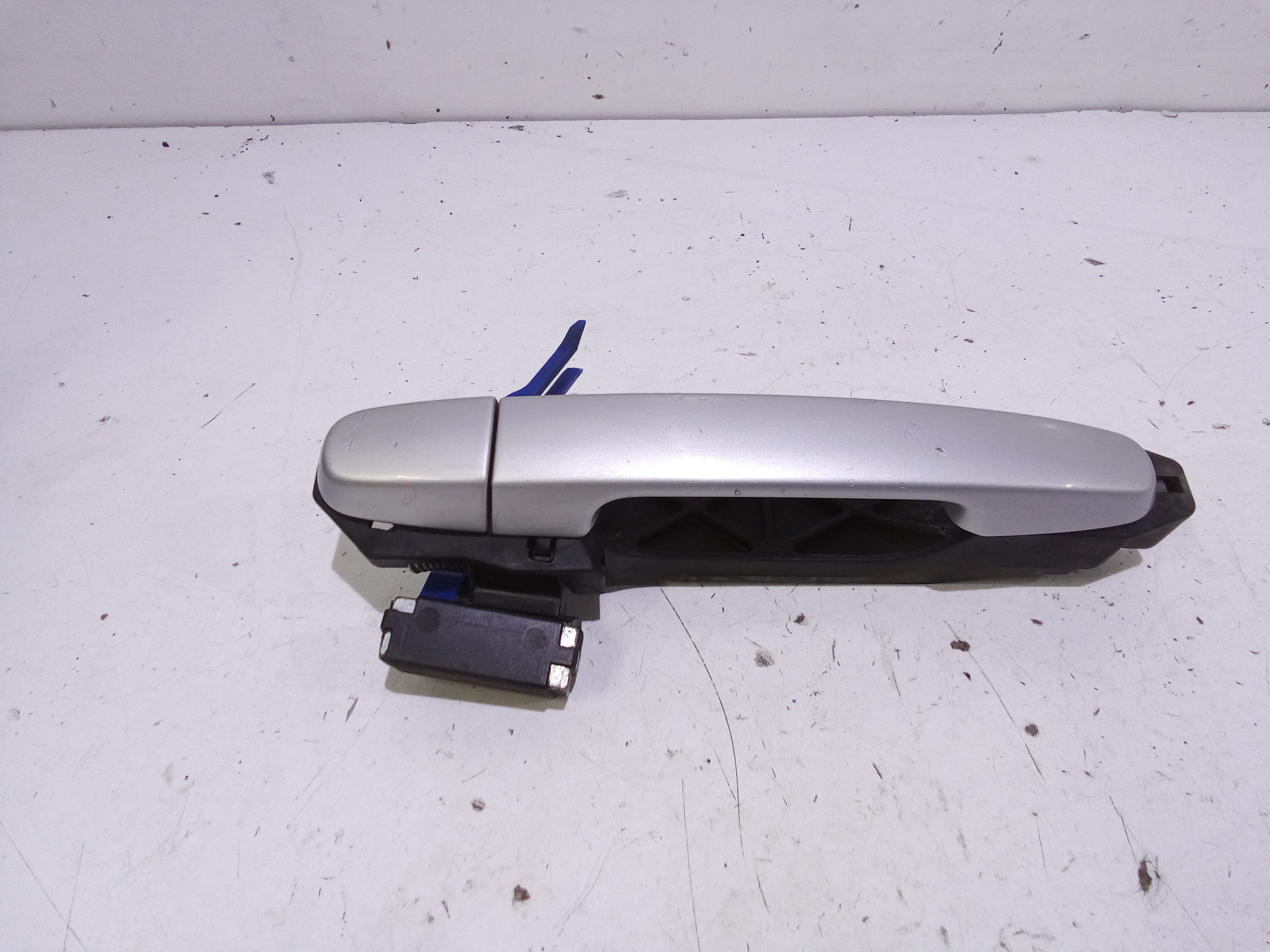 Maniglia Porta Post. Sinistro 6921112220A0 Usato