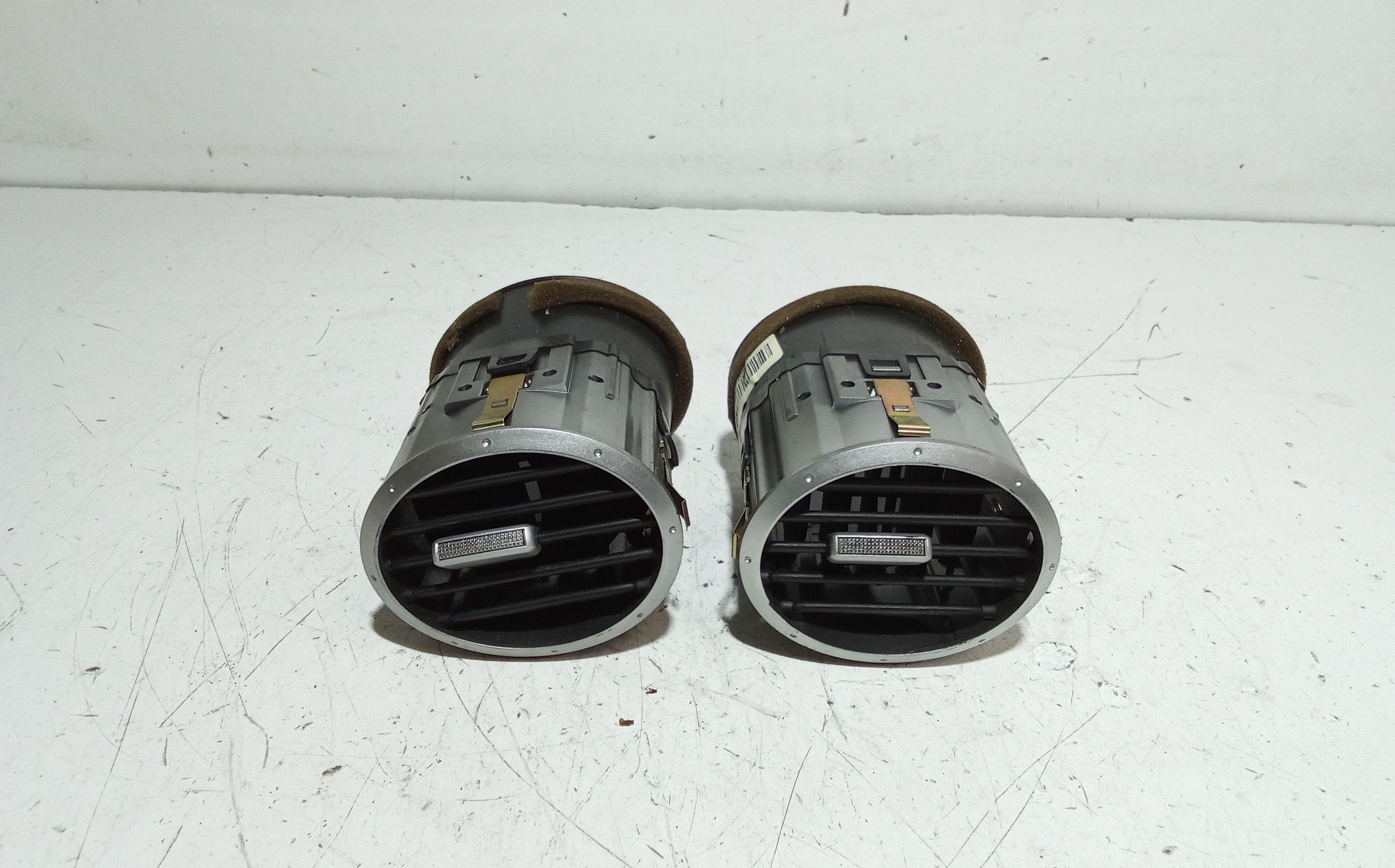 Condotto Aria Bocchette Centr. Sup. Cruscotto Usato